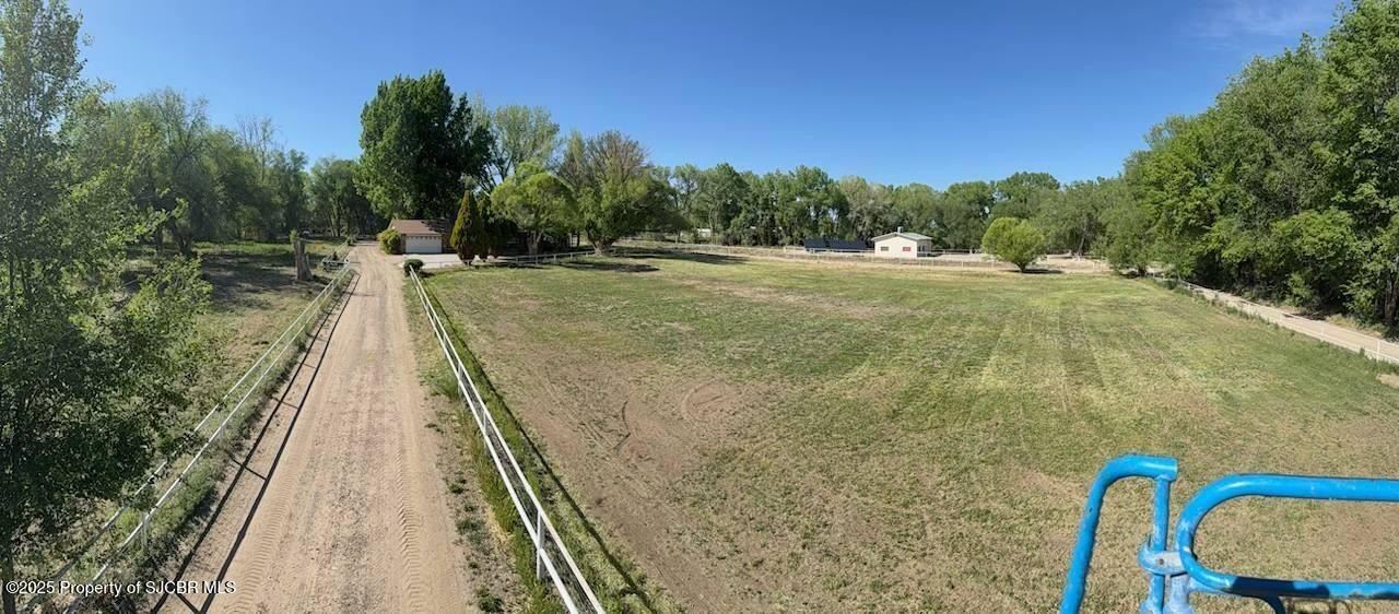 Flora Vista, New Mexico, 87415, United States, 5 Bedrooms Bedrooms, ,3 BathroomsBathrooms,Residential,For Sale,1926388