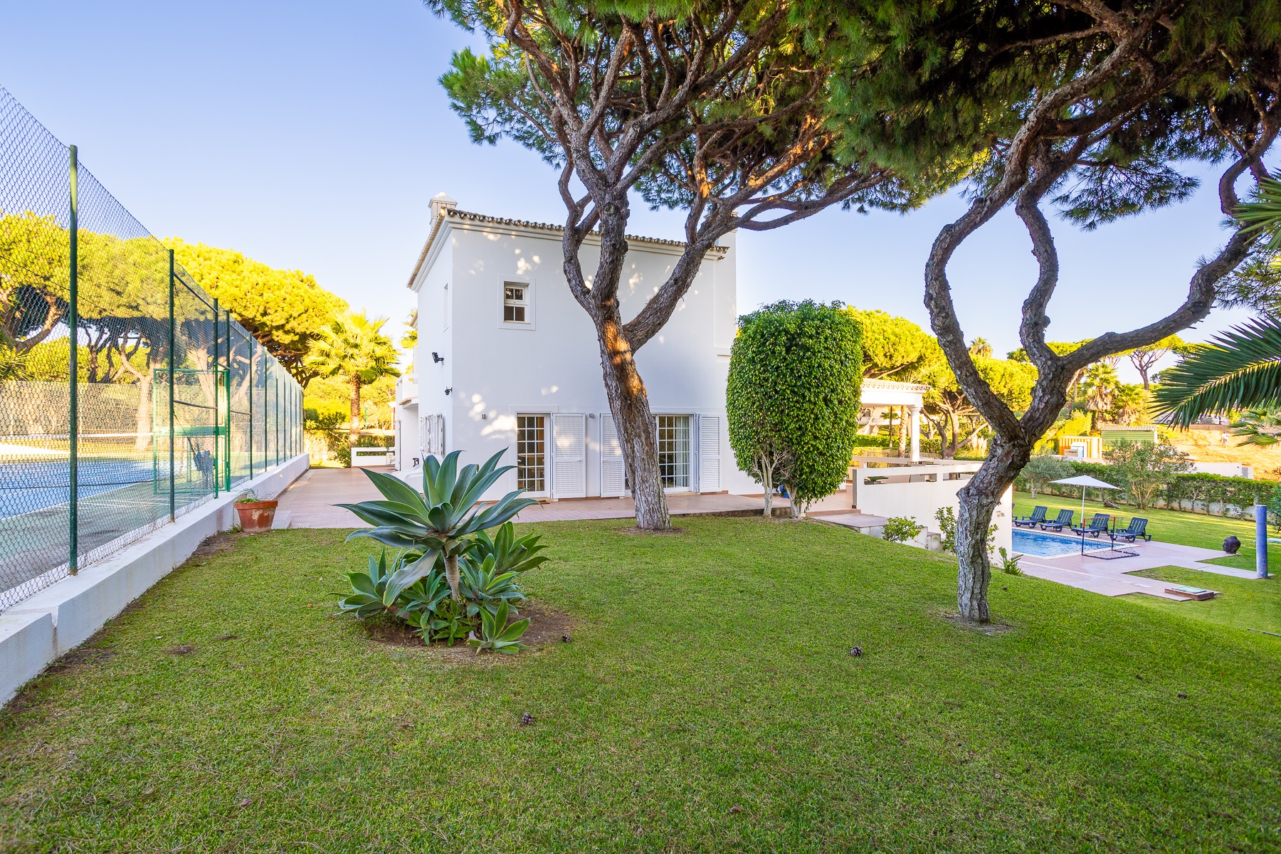  Detached house, 6 bedrooms, for Sale - 物件實景
