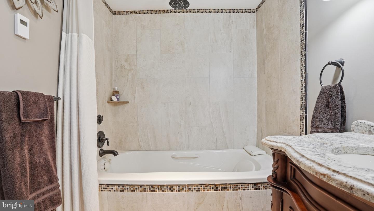 Allentown, Pennsylvania, 18103, United States, 3 Bedrooms Bedrooms, ,2 BathroomsBathrooms,Residential,For Sale,1993254