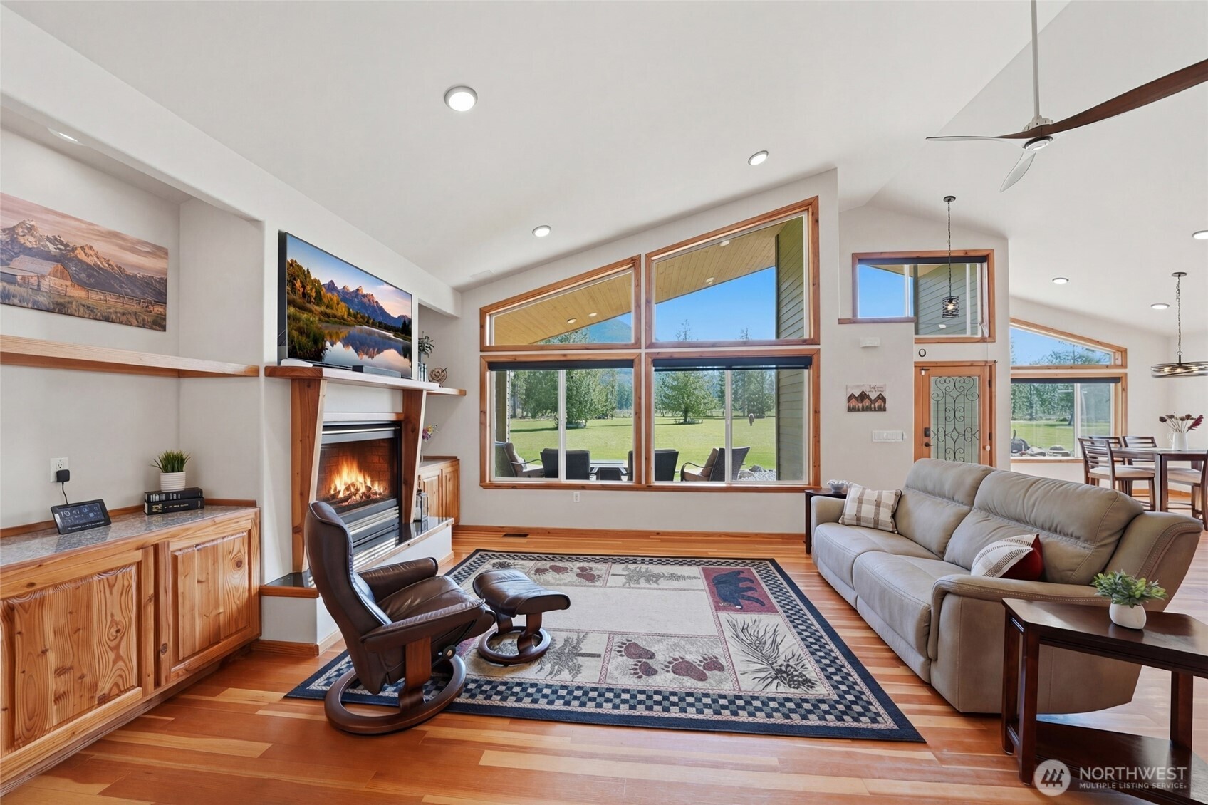 Gold Bar, Washington, 98251, United States, 4 Bedrooms Bedrooms, ,2 BathroomsBathrooms,Residential,For Sale,2032220