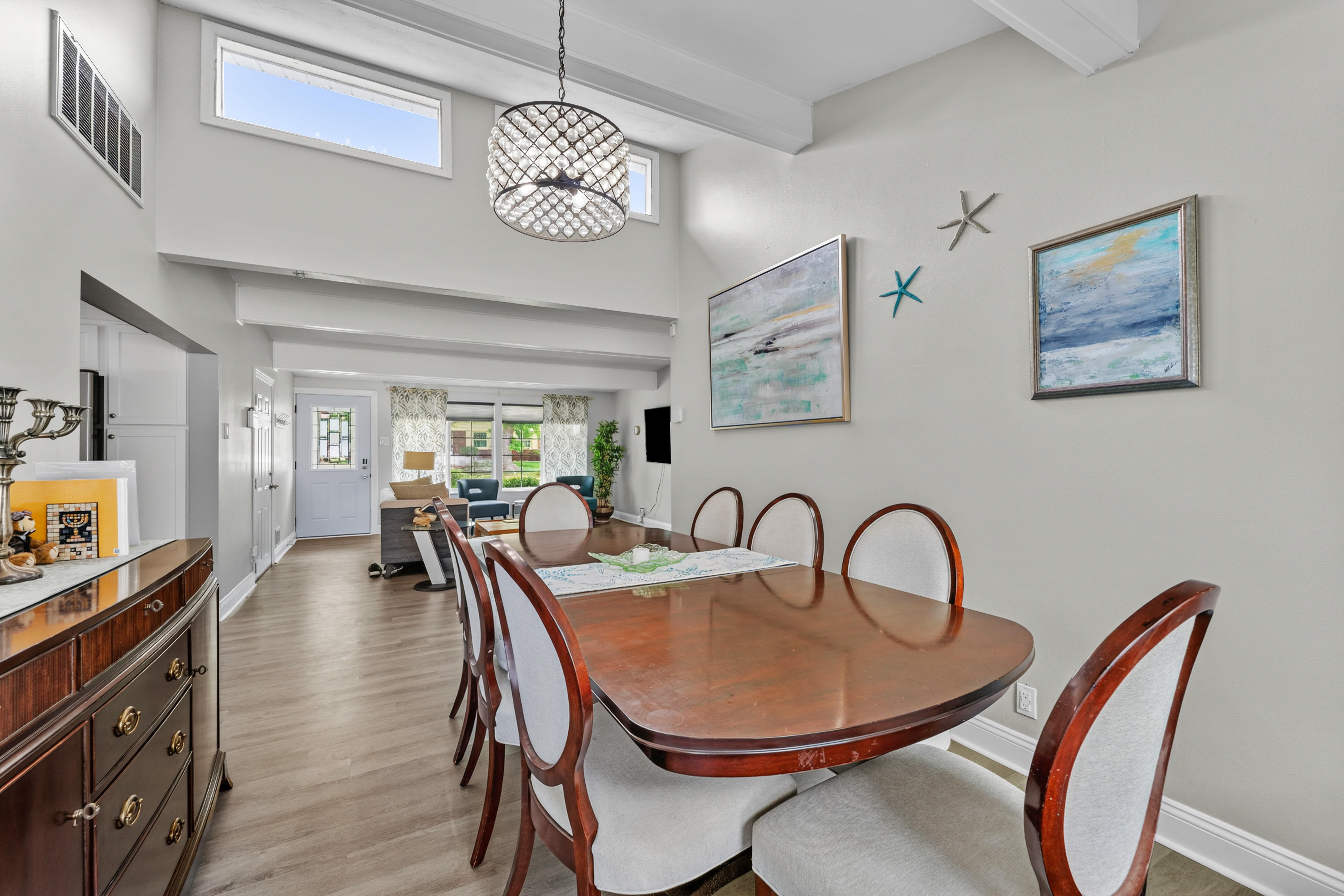  Move-In Ready Ranch Living with a Private Backyard - 物件實景