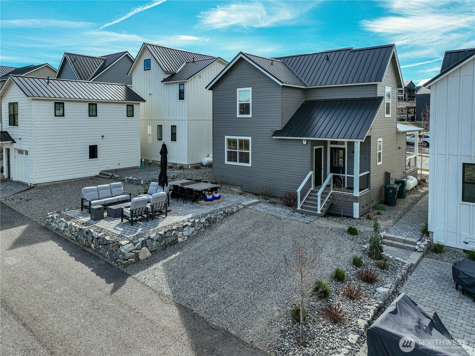 Chelan, Washington, 98816, United States, 4 Bedrooms Bedrooms, ,3 BathroomsBathrooms,Residential,For Sale,1778943