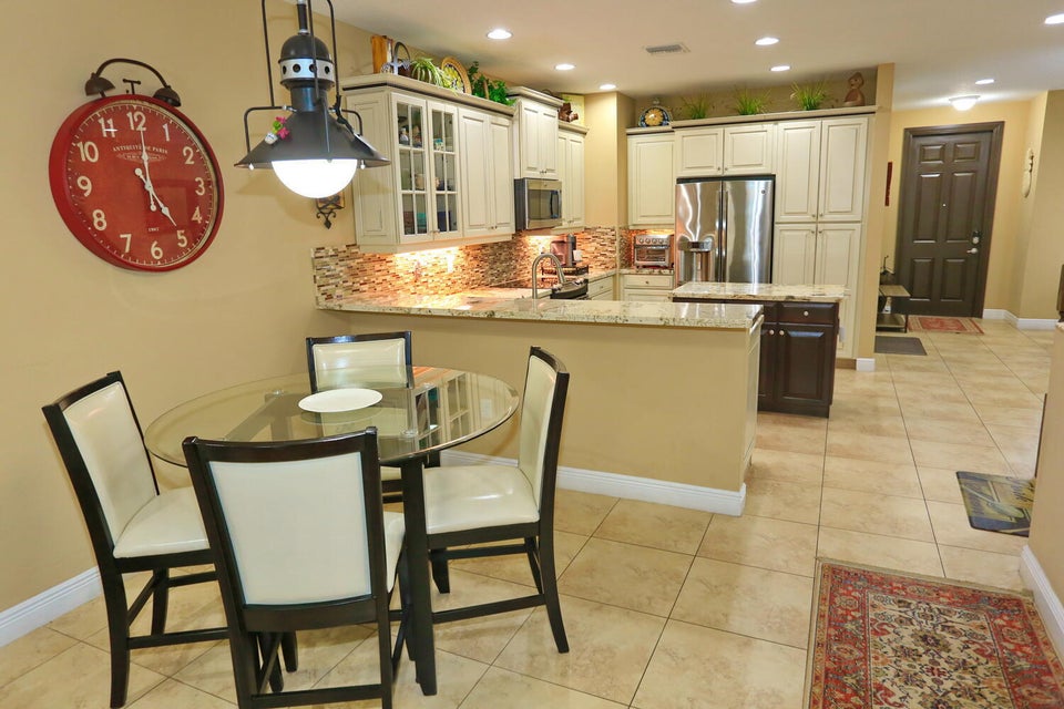 Delray Beach, Florida, 33484, United States, 4 Bedrooms Bedrooms, ,3 BathroomsBathrooms,Residential,For Sale,1943526