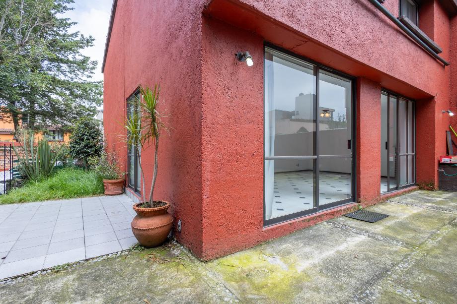 Álvaro Obregón, Ciudad de México, 01700, Mexico, 4 Bedrooms Bedrooms, ,3 BathroomsBathrooms,Residential,For Sale,1729158