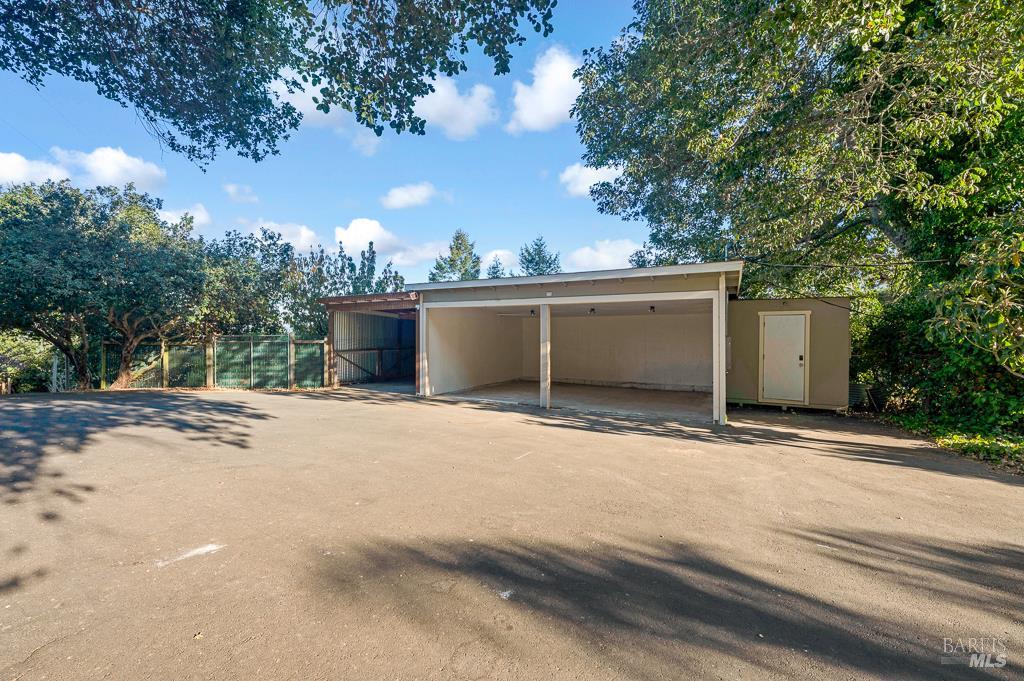 Sebastopol, California, 95472, United States, 3 Bedrooms Bedrooms, ,3 BathroomsBathrooms,Residential,For Sale,1938553