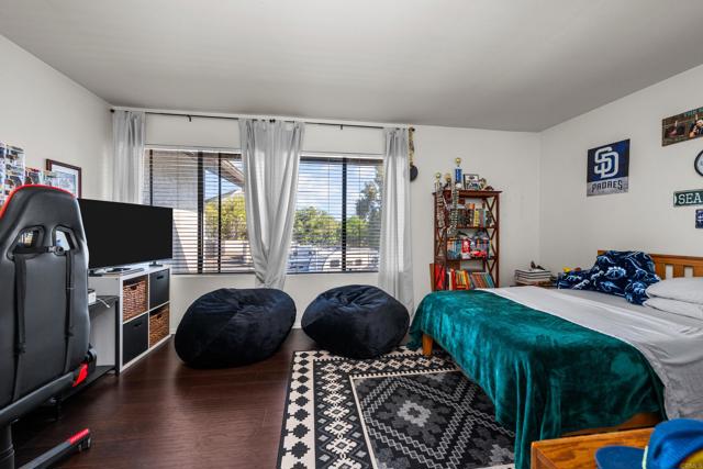 Carlsbad, California, 92011, United States, 2 Bedrooms Bedrooms, ,2 BathroomsBathrooms,Residential,For Sale,2001183