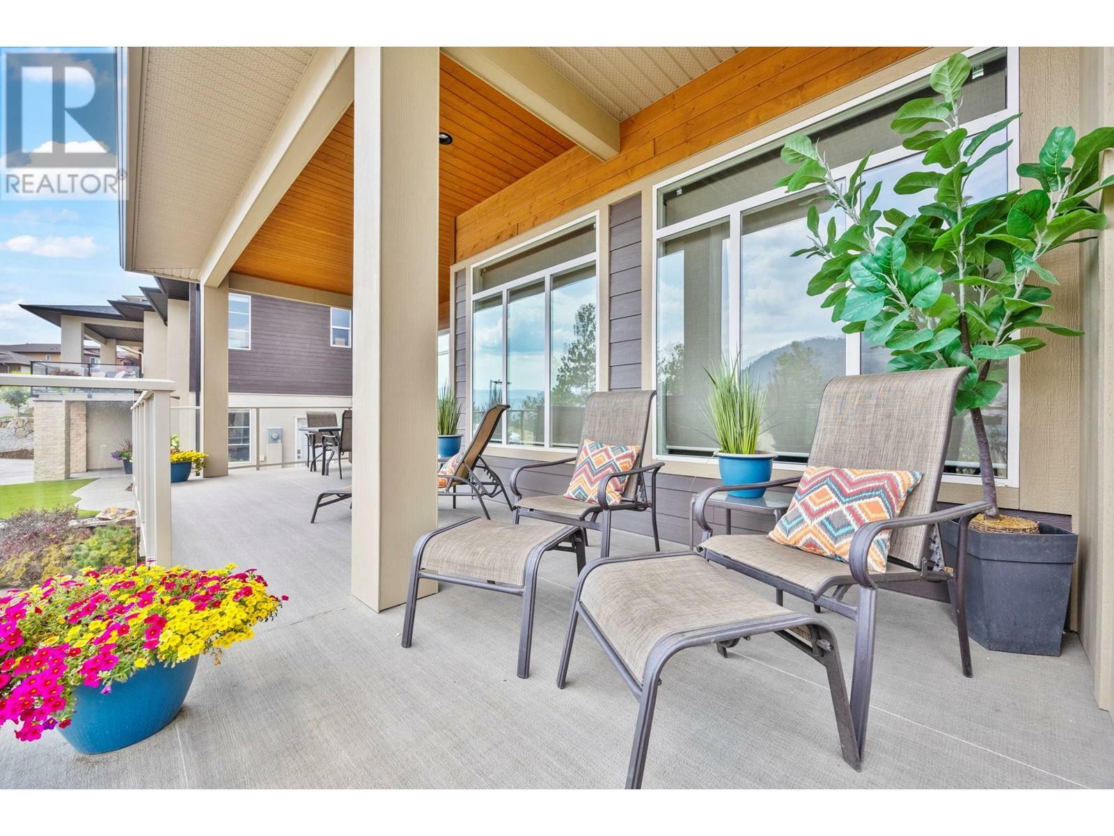 KELOWNA, British Columbia, V1P 1T1, CA, 4 Bedrooms Bedrooms, ,3 BathroomsBathrooms,Residential,For Sale,1837961