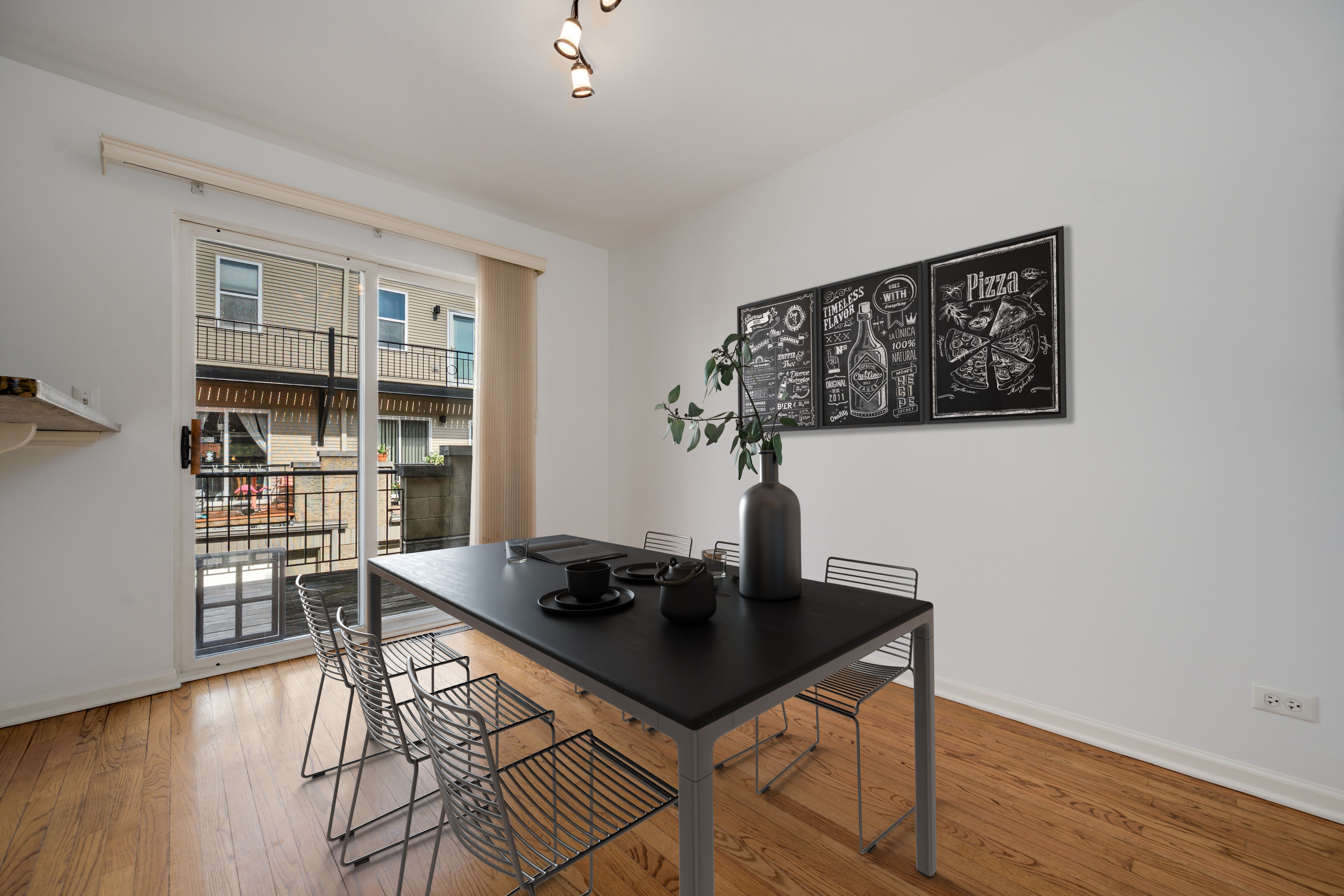  A Well-cared-for 2-3 Bedroom, 2 Full Bath Townhome in the Heart of Avondale - 物件實景
