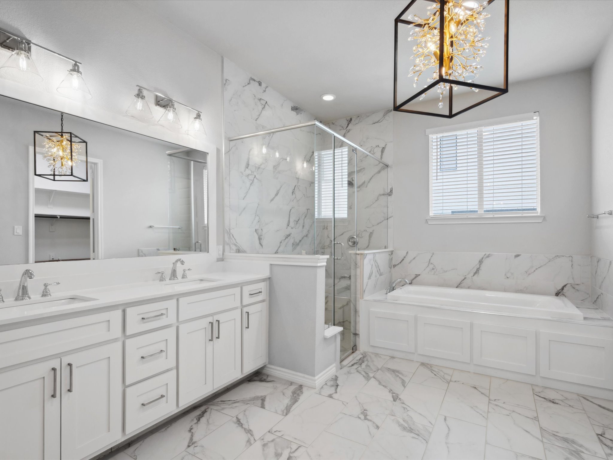 Fort Worth, Texas, 76114, United States, 3 Bedrooms Bedrooms, ,5 BathroomsBathrooms,Residential,For Sale,1922008