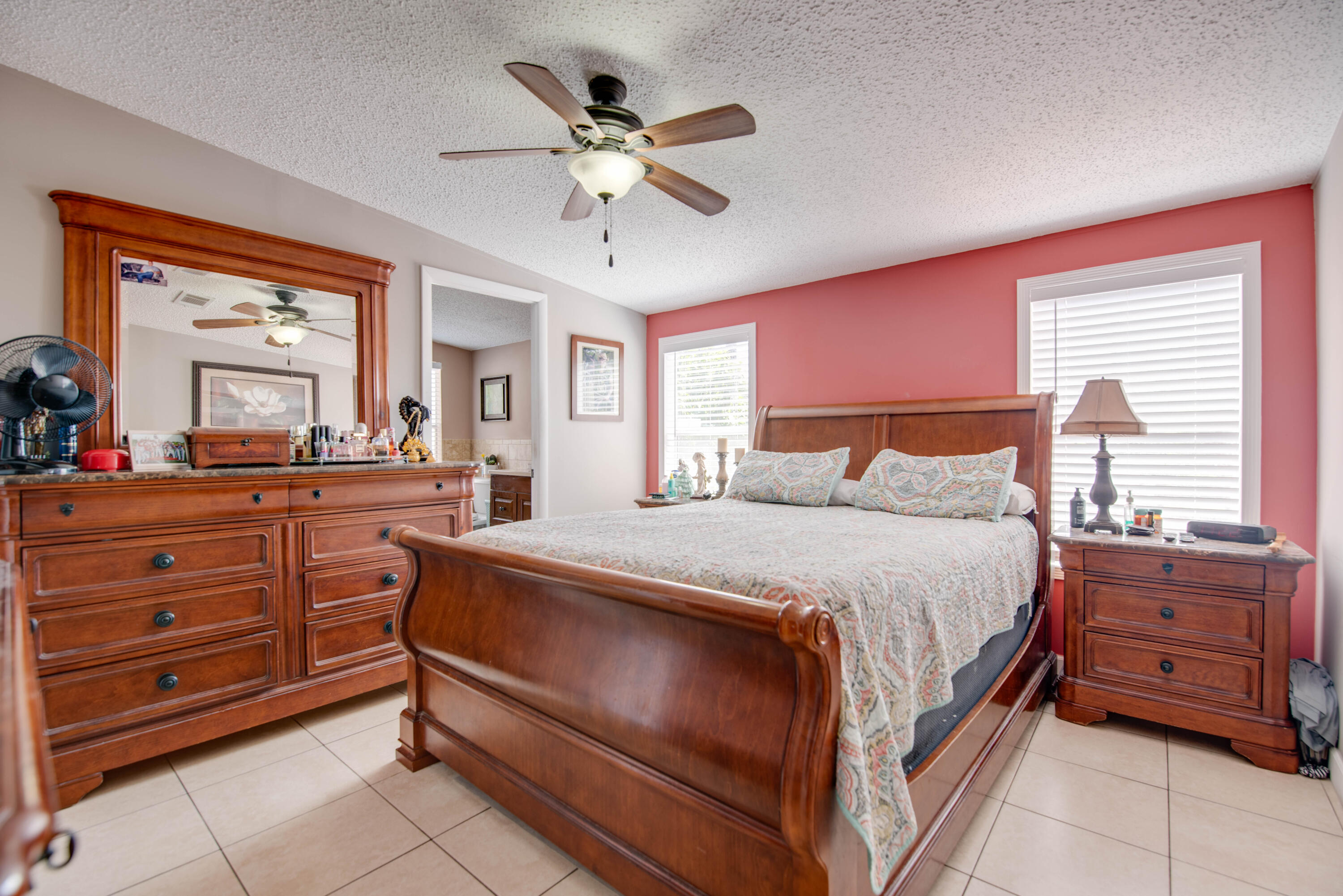 Stock Island, Florida, 33040, United States, 4 Bedrooms Bedrooms, ,3 BathroomsBathrooms,Residential,For Sale,1849012
