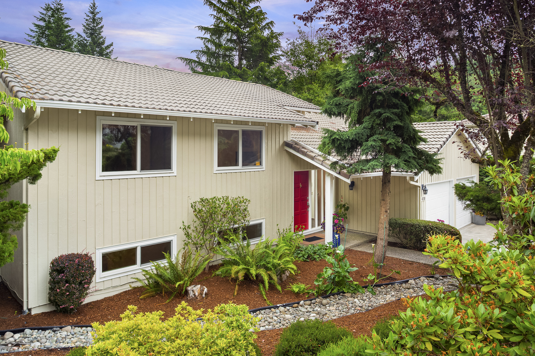  14130 SE 49th Place, Bellevue, WA 98006 - 物件實景
