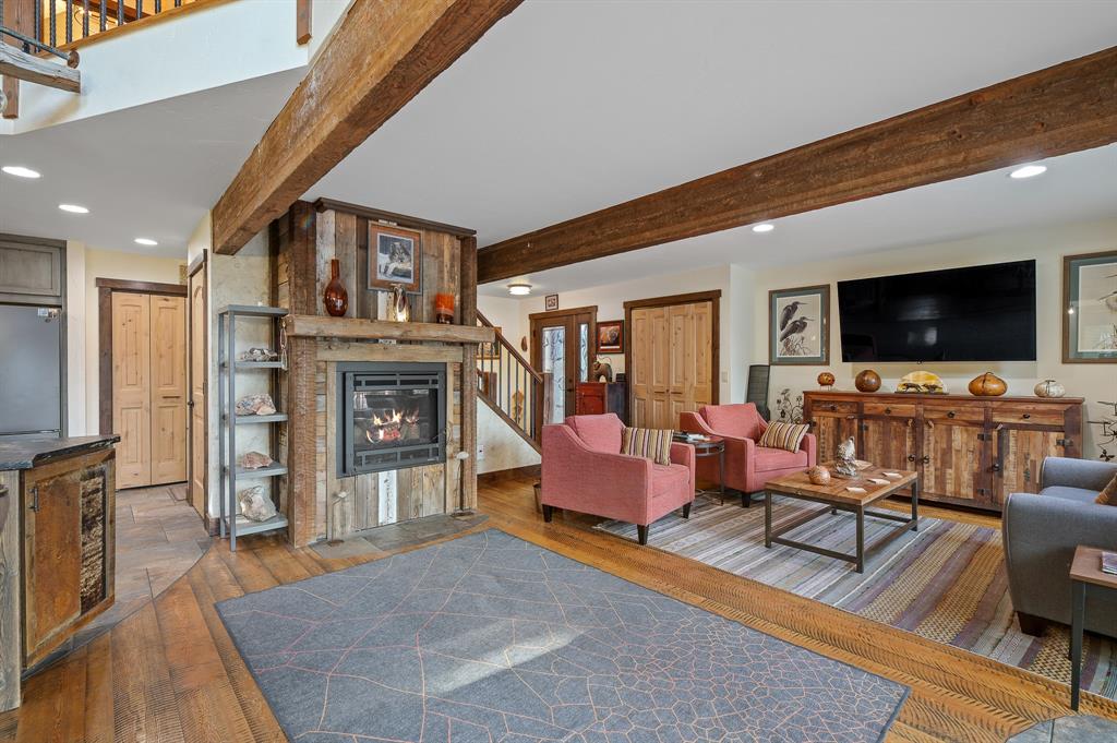 Whitefish, Montana, 59937, United States, 4 Bedrooms Bedrooms, ,2 BathroomsBathrooms,Residential,For Sale,1976274