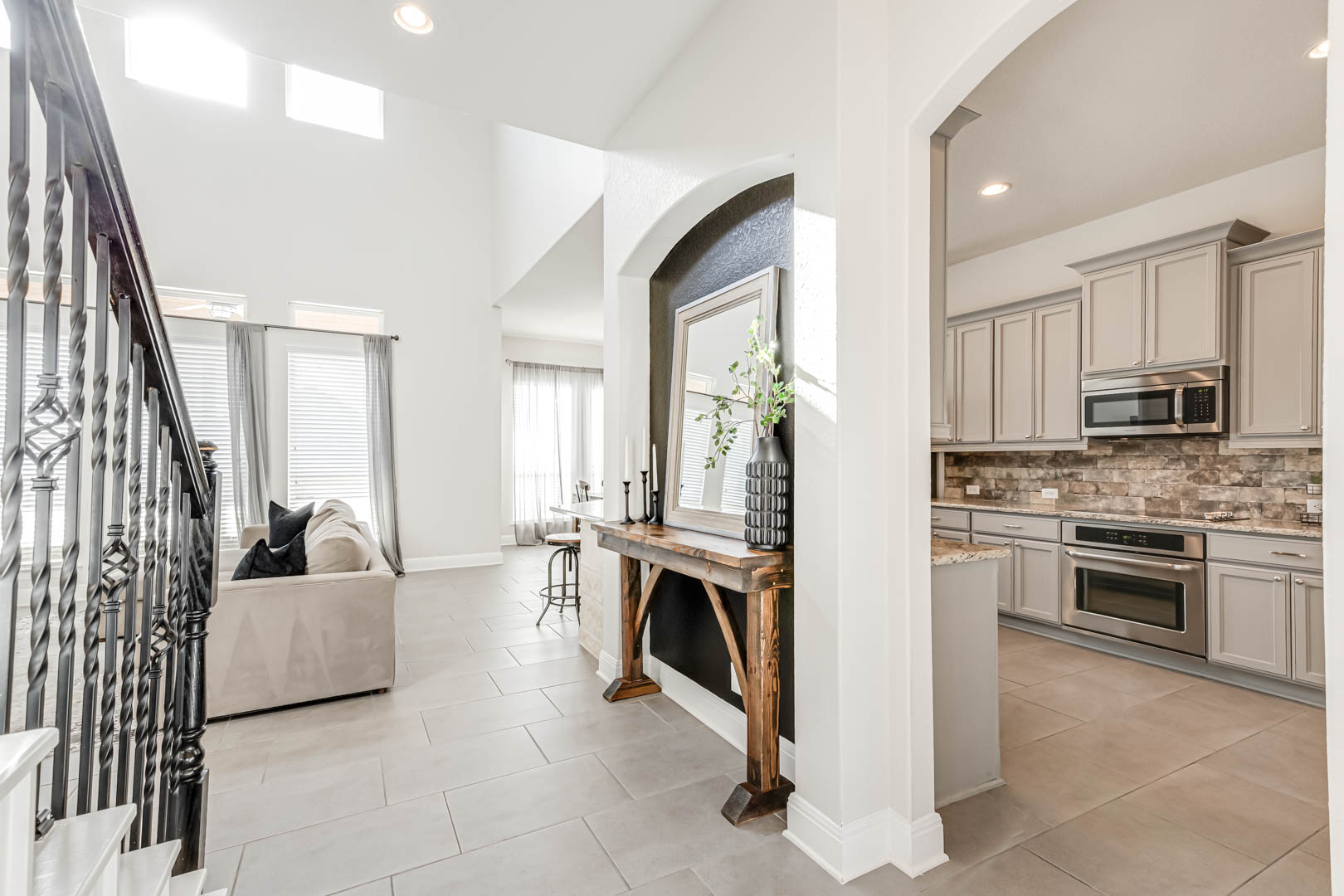 Cibolo, Texas, 78108, United States, 5 Bedrooms Bedrooms, ,4 BathroomsBathrooms,Residential,For Sale,2012398