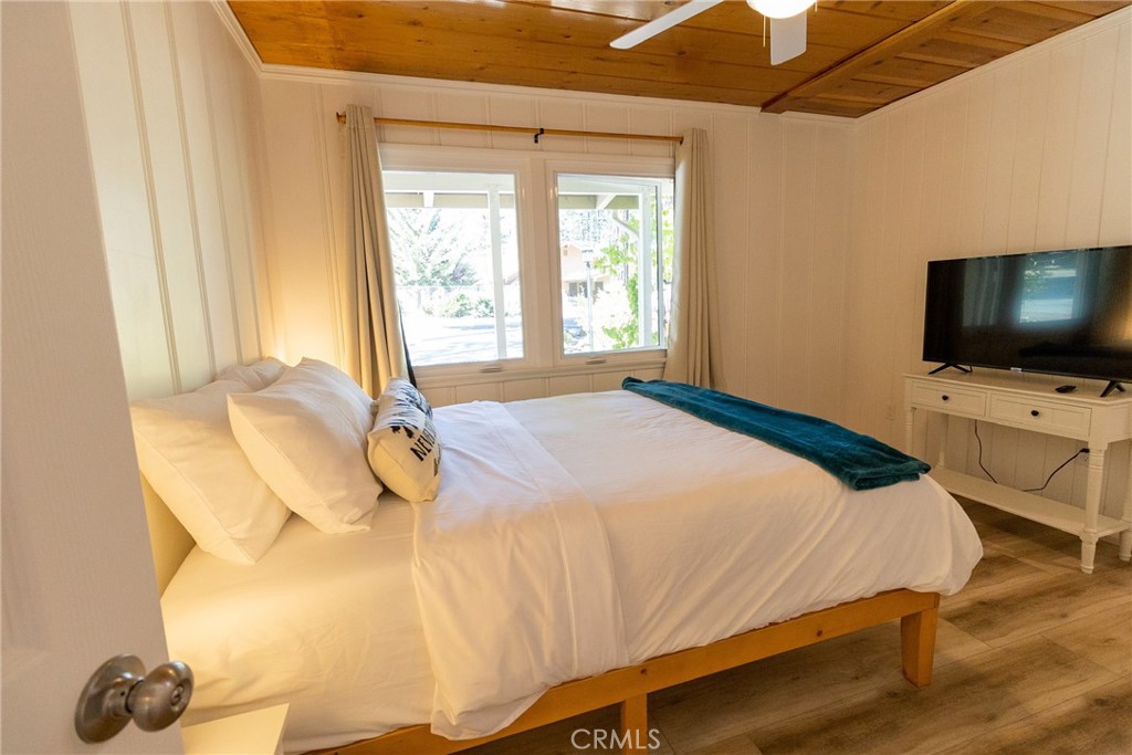 455 Crane Drive, Big Bear Lake, California, 92315, United States, 3 Bedrooms Bedrooms, ,2 BathroomsBathrooms,Residential,For Sale,455 Crane Drive,1451100