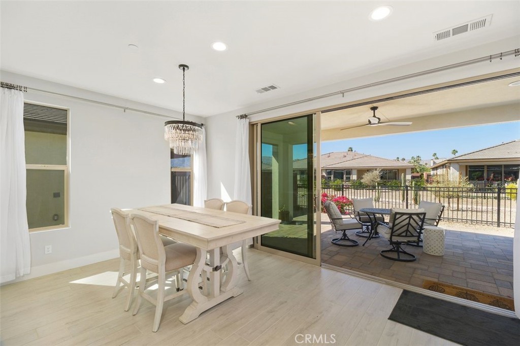 Indio, California, 92201, United States, 2 Bedrooms Bedrooms, ,3 BathroomsBathrooms,Residential,For Sale,1919673