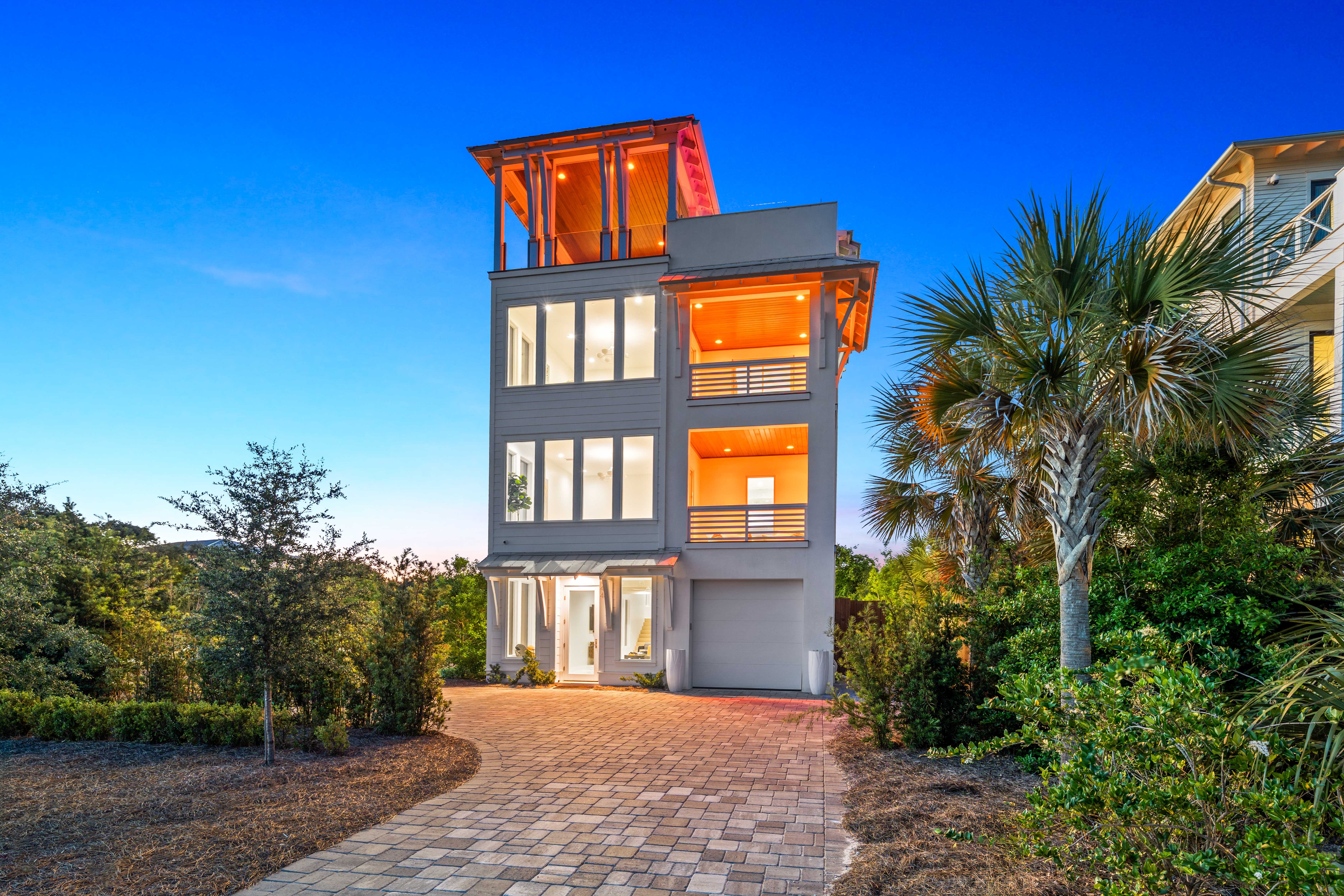  Modern Coastal Elegance with Rooftop Pool & Sweeping Gulf Views - 物件實景