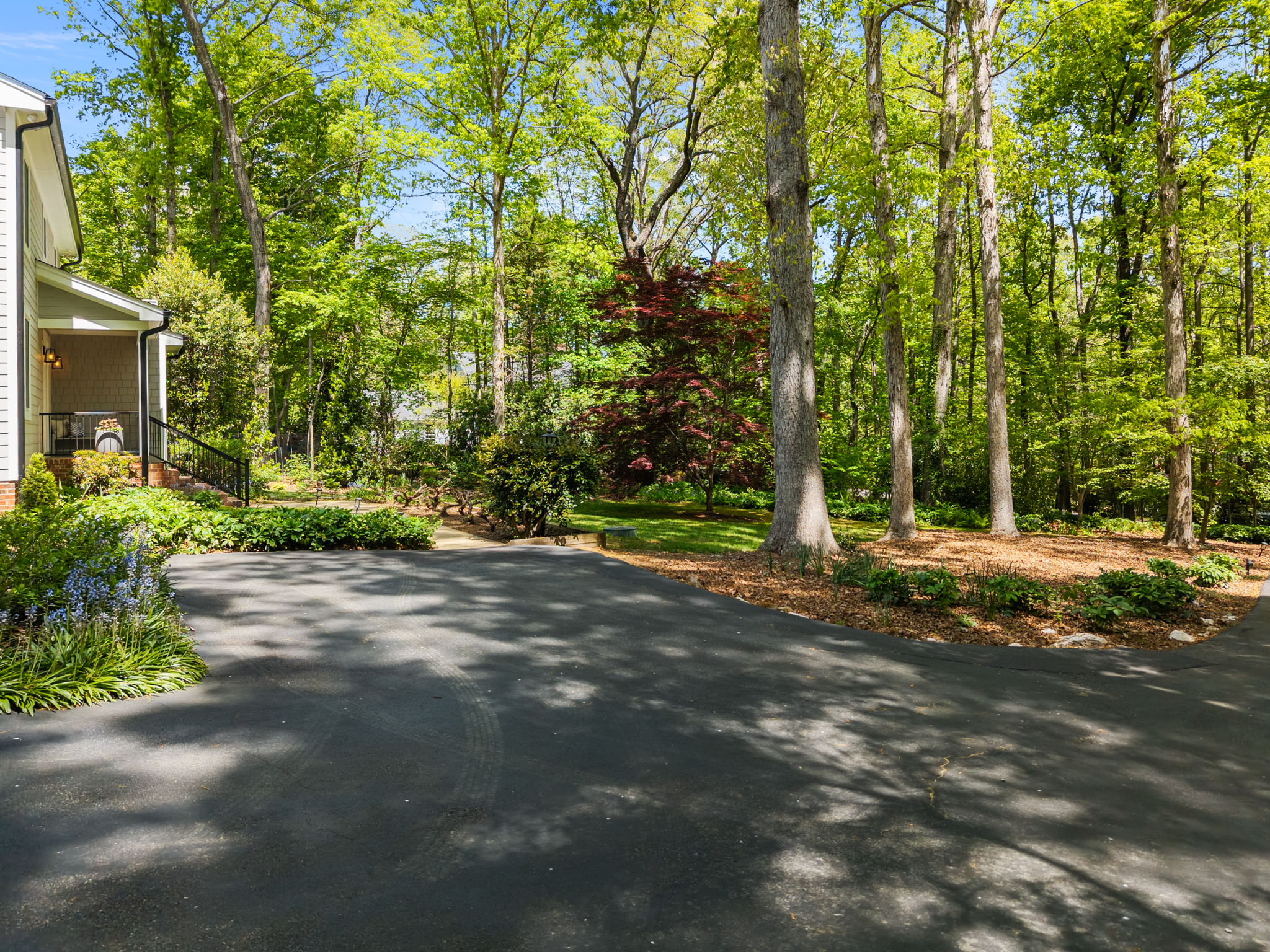  8 Sedgewood Road, Chapel Hill, NC 27514 - 物件實景