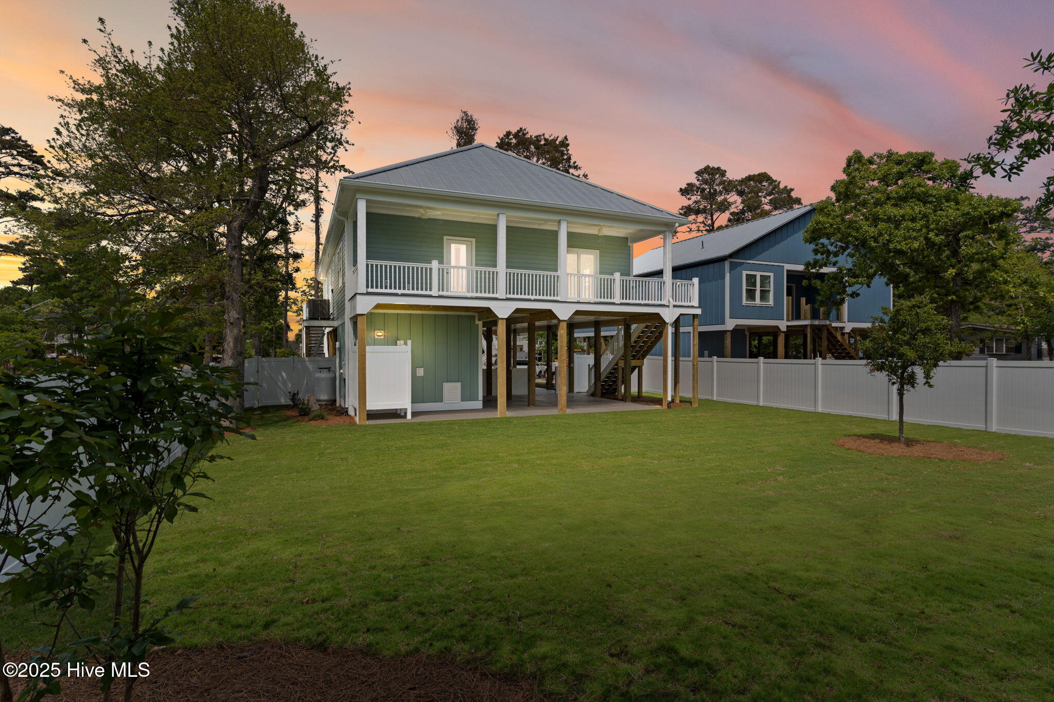 Oak Island, North Carolina, 28465, United States, 3 Bedrooms Bedrooms, ,2 BathroomsBathrooms,Residential,For Sale,1910554