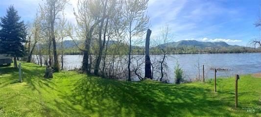 Kamiah, Idaho, 83536, United States, 3 Bedrooms Bedrooms, ,2 BathroomsBathrooms,Residential,For Sale,1765427