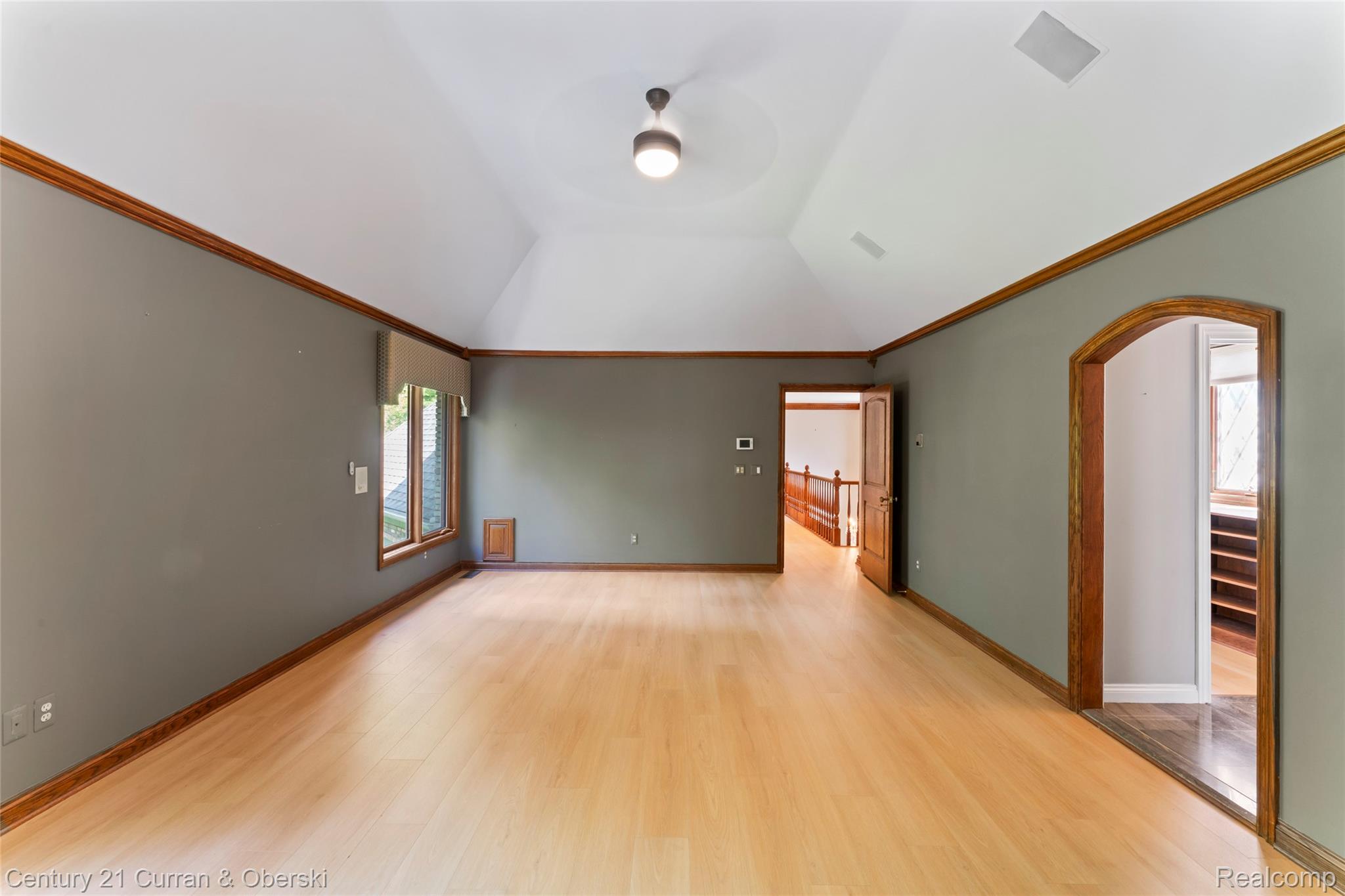 Farmington, Michigan, 48331, United States, 5 Bedrooms Bedrooms, ,6 BathroomsBathrooms,Residential,For Sale,1975363