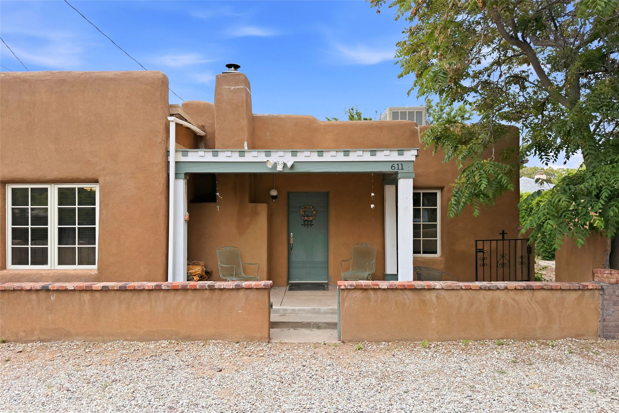  216 E Santa Fe Avenue - 物件實景