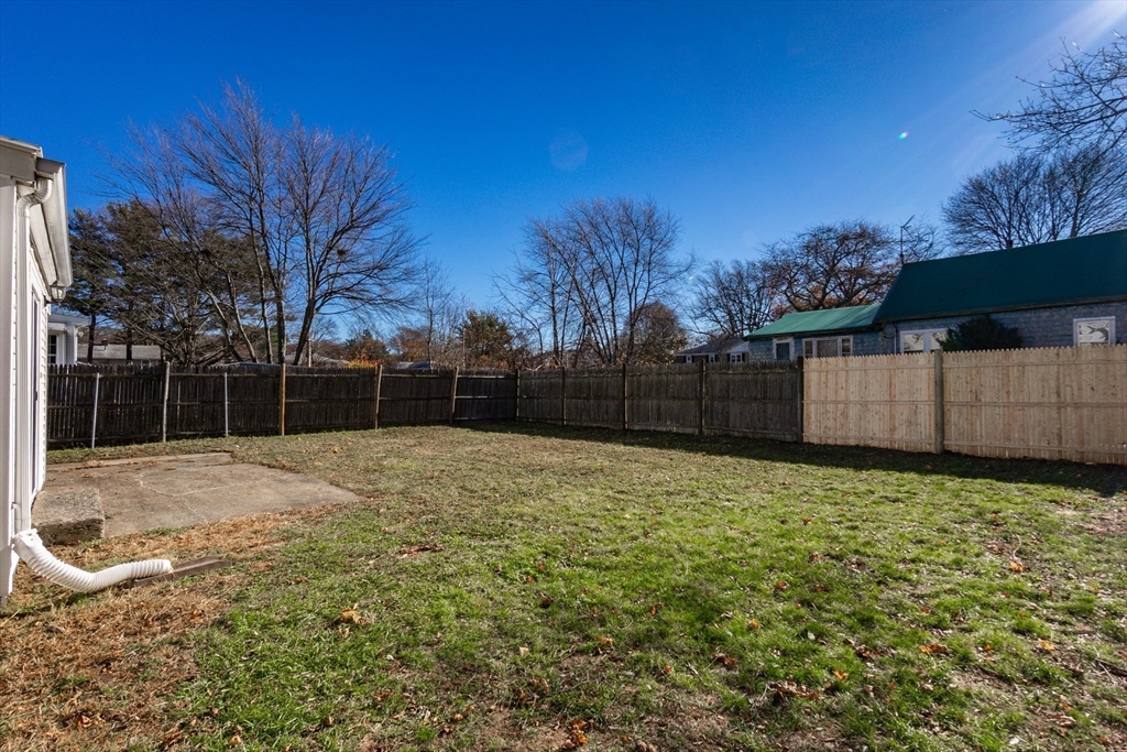 Peabody, Massachusetts, 01960, United States, 4 Bedrooms Bedrooms, ,3 BathroomsBathrooms,Residential,For Sale,1995158