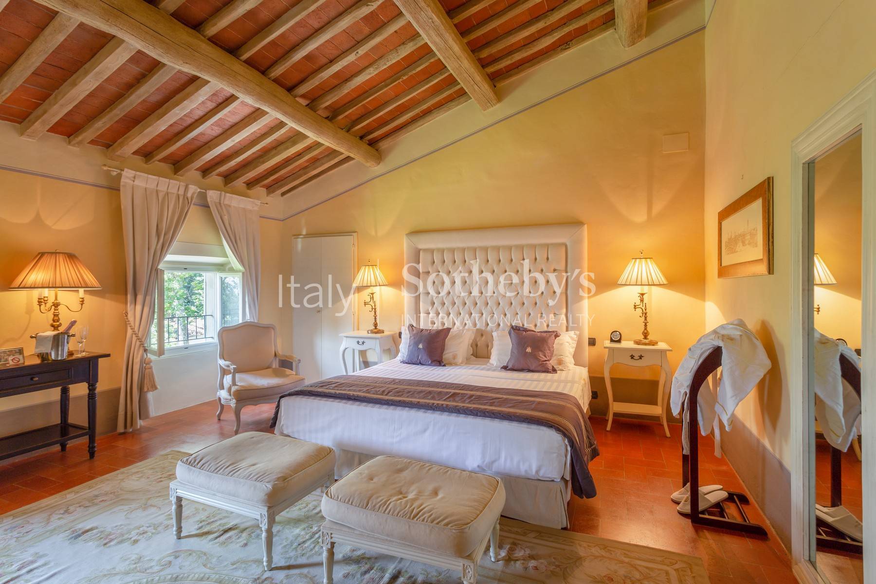  Prestigious luxury villa between Forte dei Marmi and Florence - 物件實景
