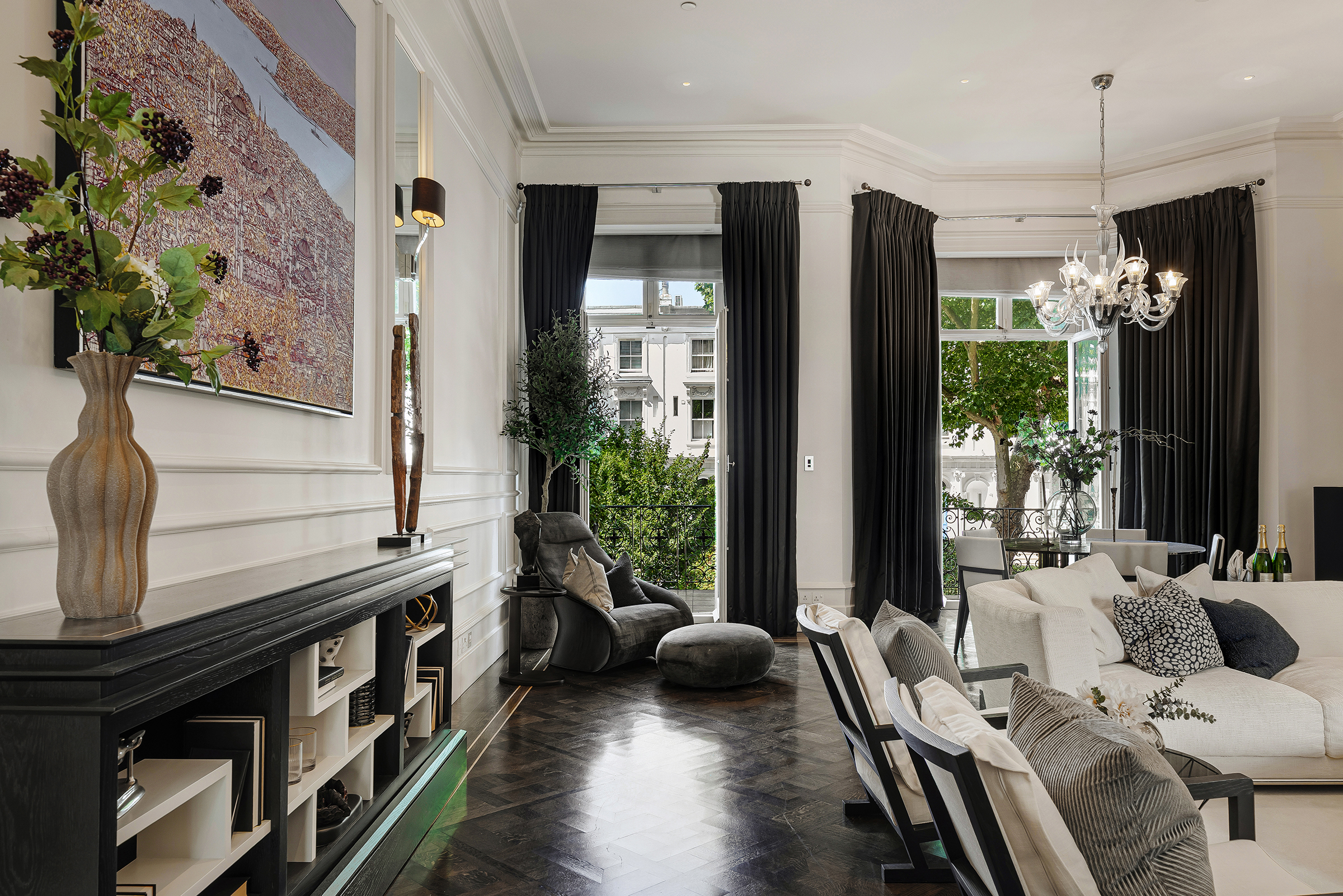  A Magnificent Six-Bedroom Residence with Pool and Roof Terrace in Kensington - 物件實景