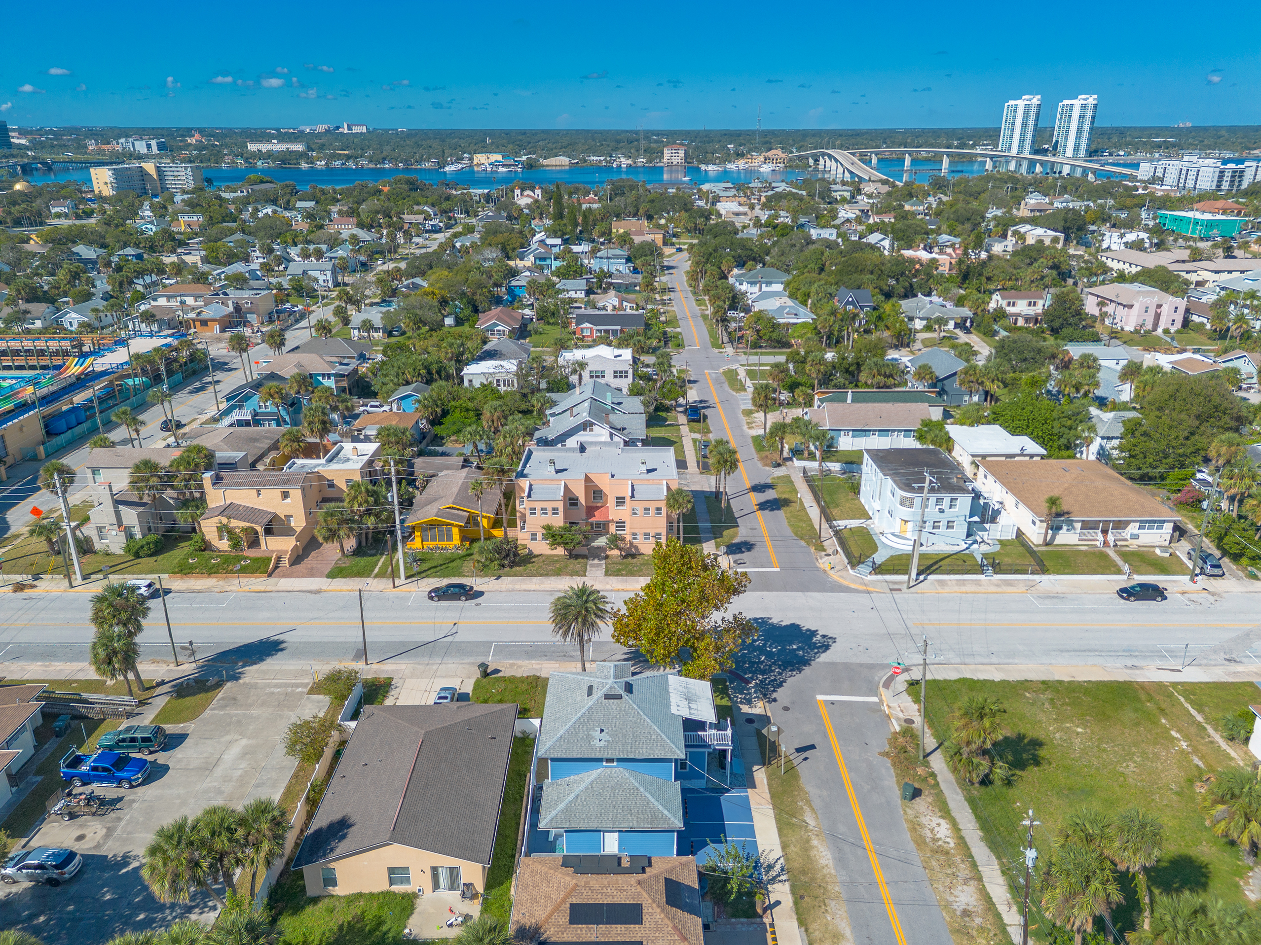 Daytona Beach, Florida, 32118, United States, 5 Bedrooms Bedrooms, ,3 BathroomsBathrooms,Residential,For Sale,1982545