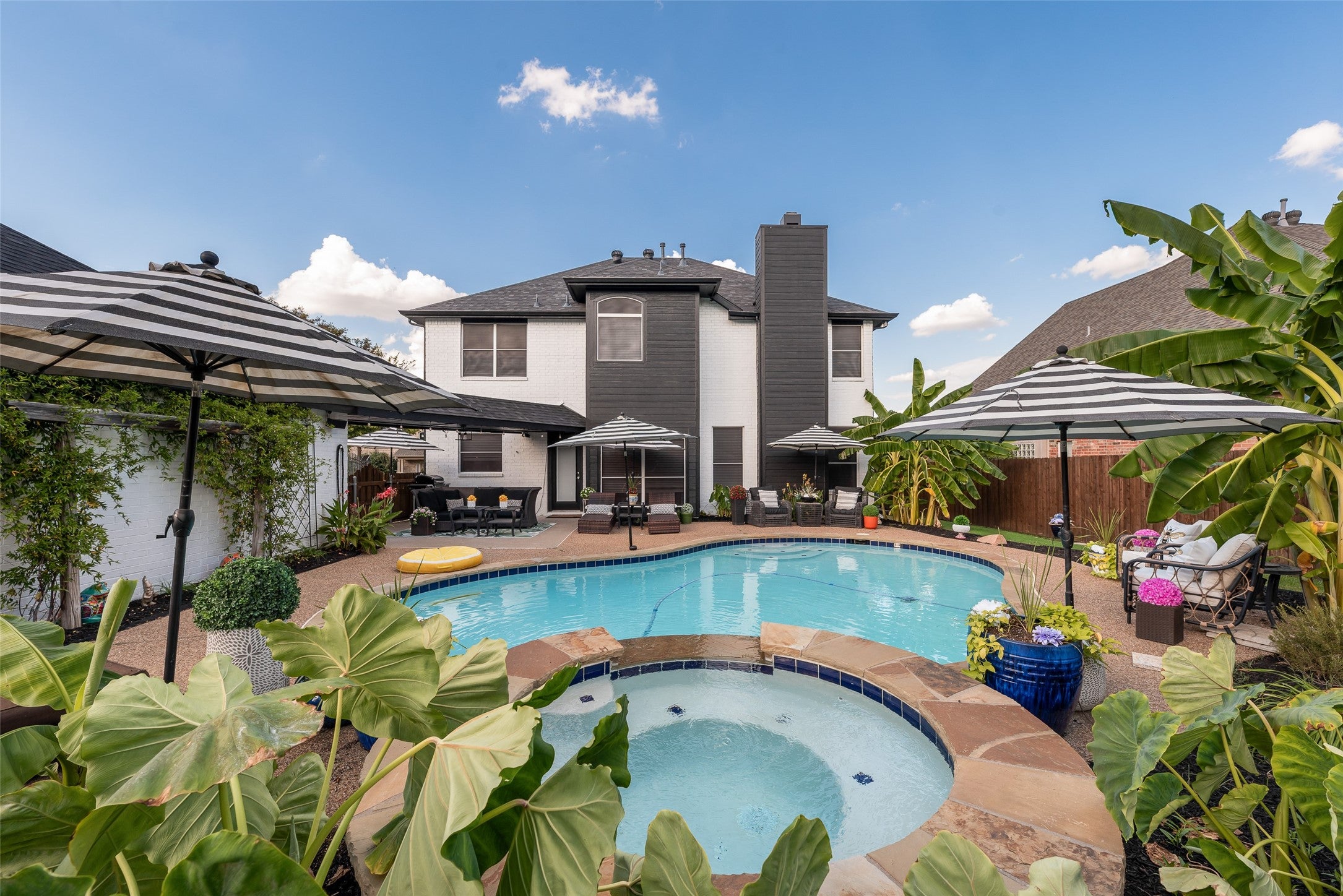 Keller, Texas, 76248, United States, 4 Bedrooms Bedrooms, ,3 BathroomsBathrooms,Residential,For Sale,1977513