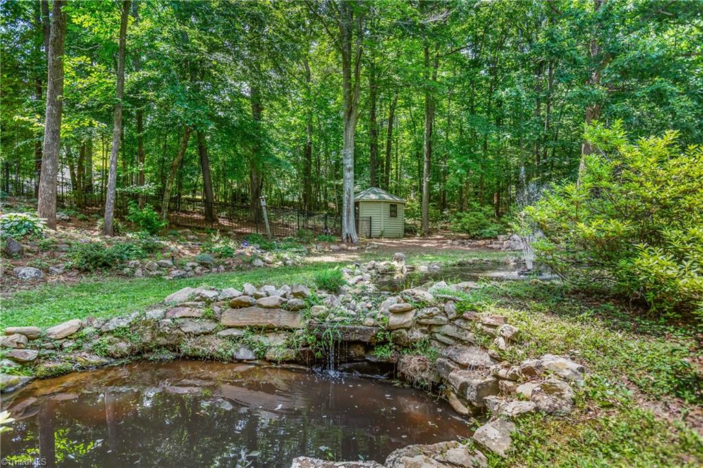 Stokesdale, North Carolina, 27357, United States, 3 Bedrooms Bedrooms, ,3 BathroomsBathrooms,Residential,For Sale,1876526