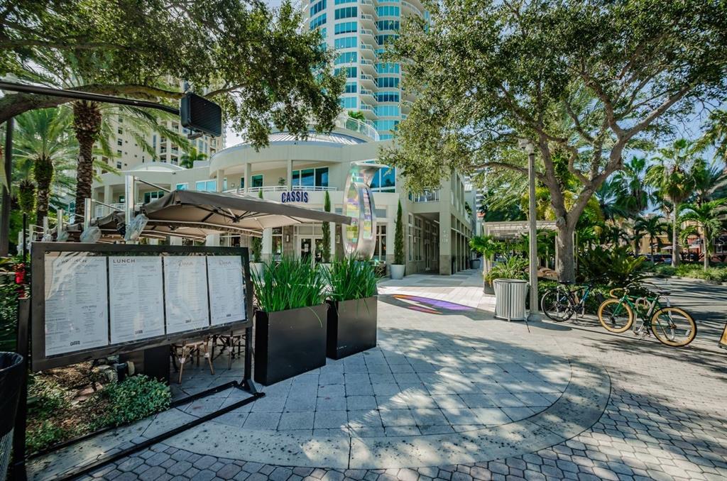 St Petersburg, Florida, 33704, United States, 2 Bedrooms Bedrooms, ,2 BathroomsBathrooms,Residential,For Sale,1897453
