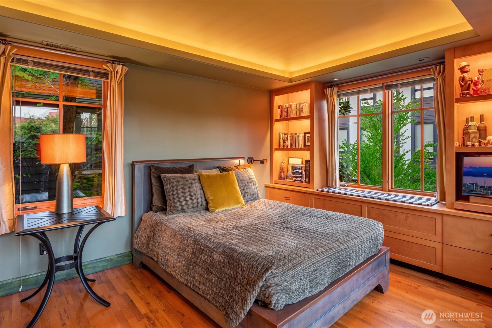 Seattle, Washington, 98112, United States, 3 Bedrooms Bedrooms, ,1 BathroomBathrooms,Residential,For Sale,1848014