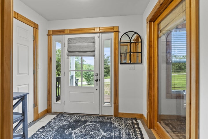 Versailles, Kentucky, 40383, United States, 4 Bedrooms Bedrooms, ,Residential,For Sale,1900700