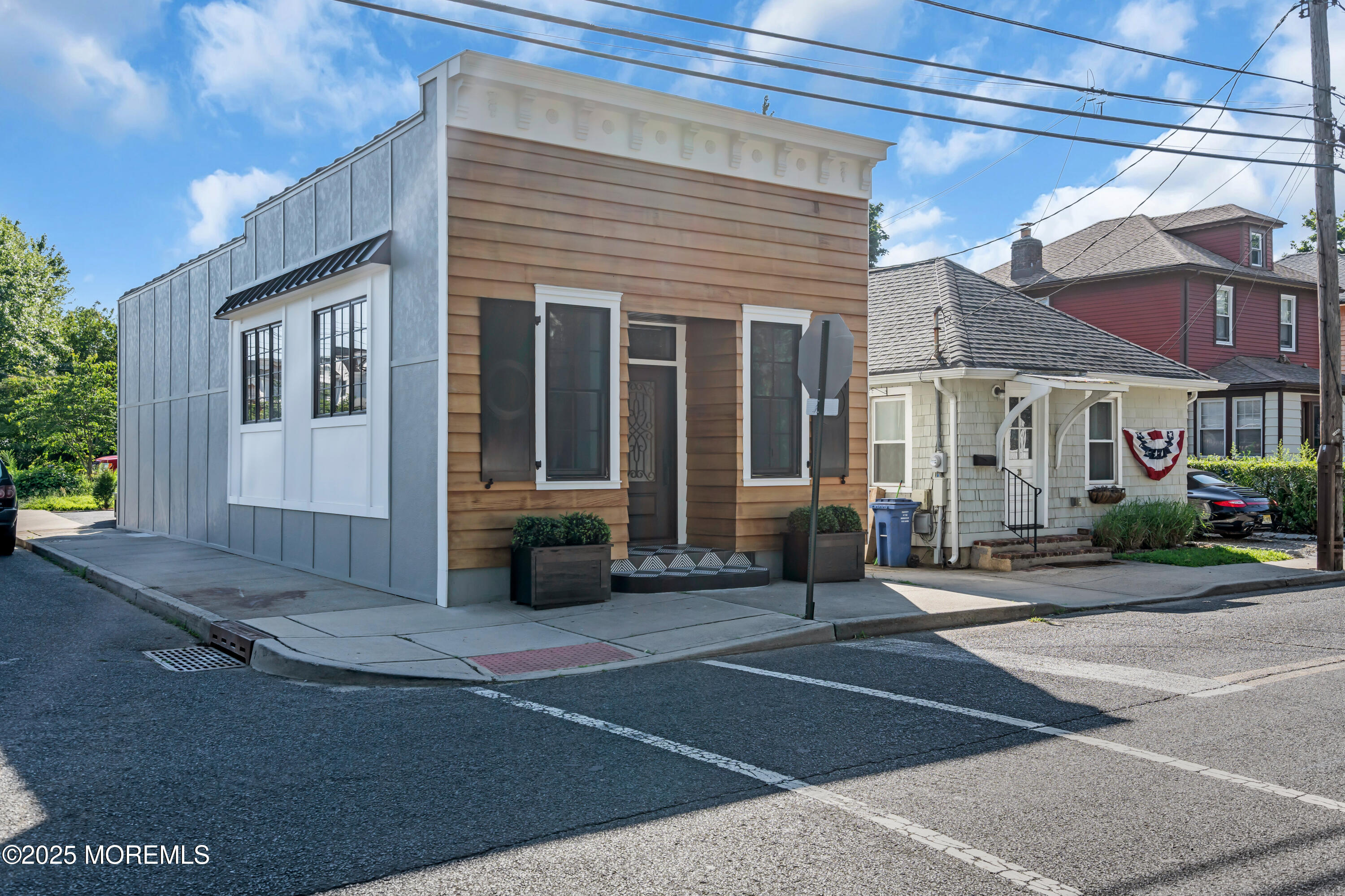 Fair Haven, New Jersey, 07704, United States, 1 Bedroom Bedrooms, ,2 BathroomsBathrooms,Residential,For Sale,1901766