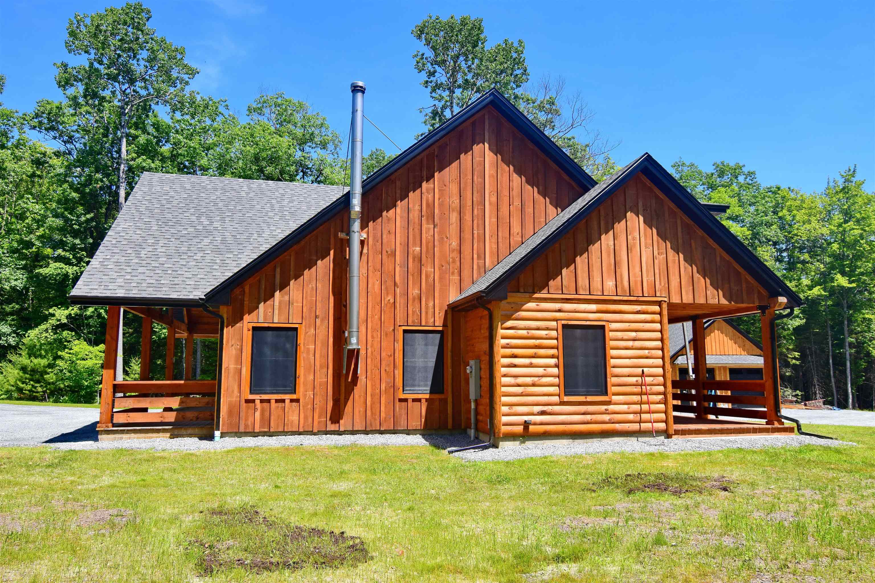 Lisbon, New Hampshire, 03585, United States, 3 Bedrooms Bedrooms, ,3 BathroomsBathrooms,Residential,For Sale,1877194