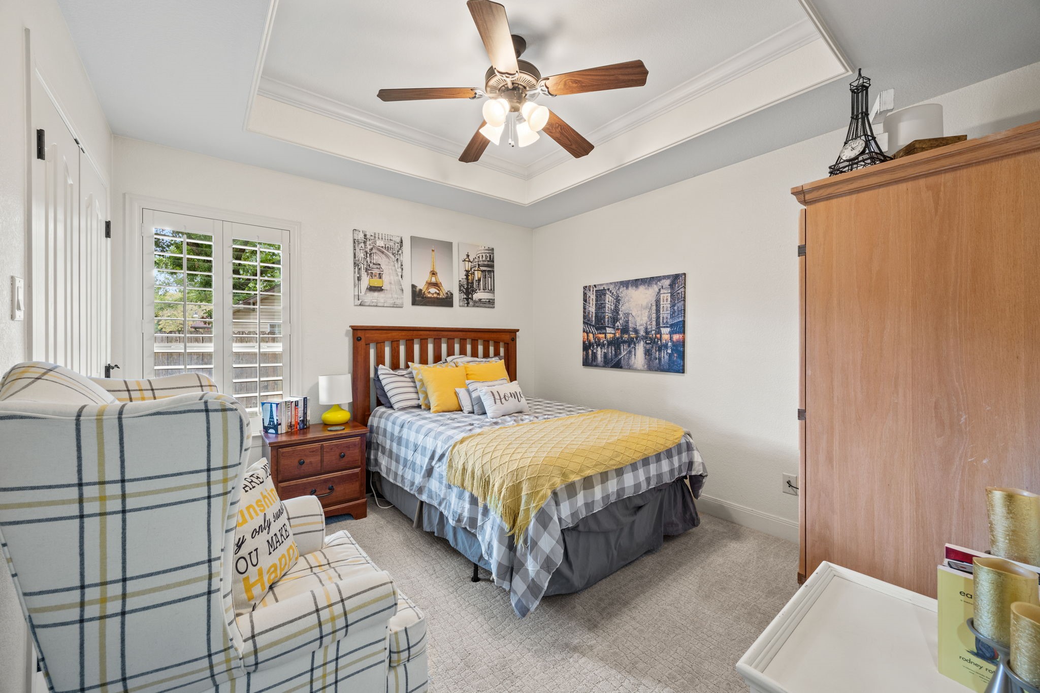 Granbury, Texas, 76049, United States, 3 Bedrooms Bedrooms, ,3 BathroomsBathrooms,Residential,For Sale,1927180