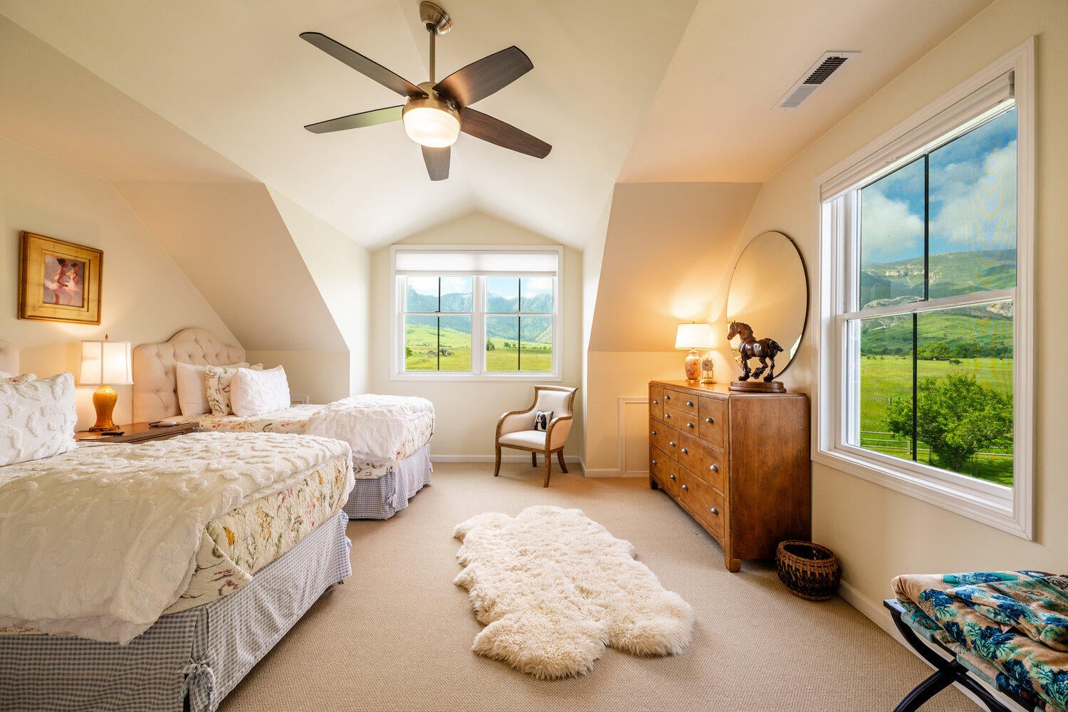 Big Horn, Wyoming, 82833, United States, 3 Bedrooms Bedrooms, ,4 BathroomsBathrooms,Residential,For Sale,2011301