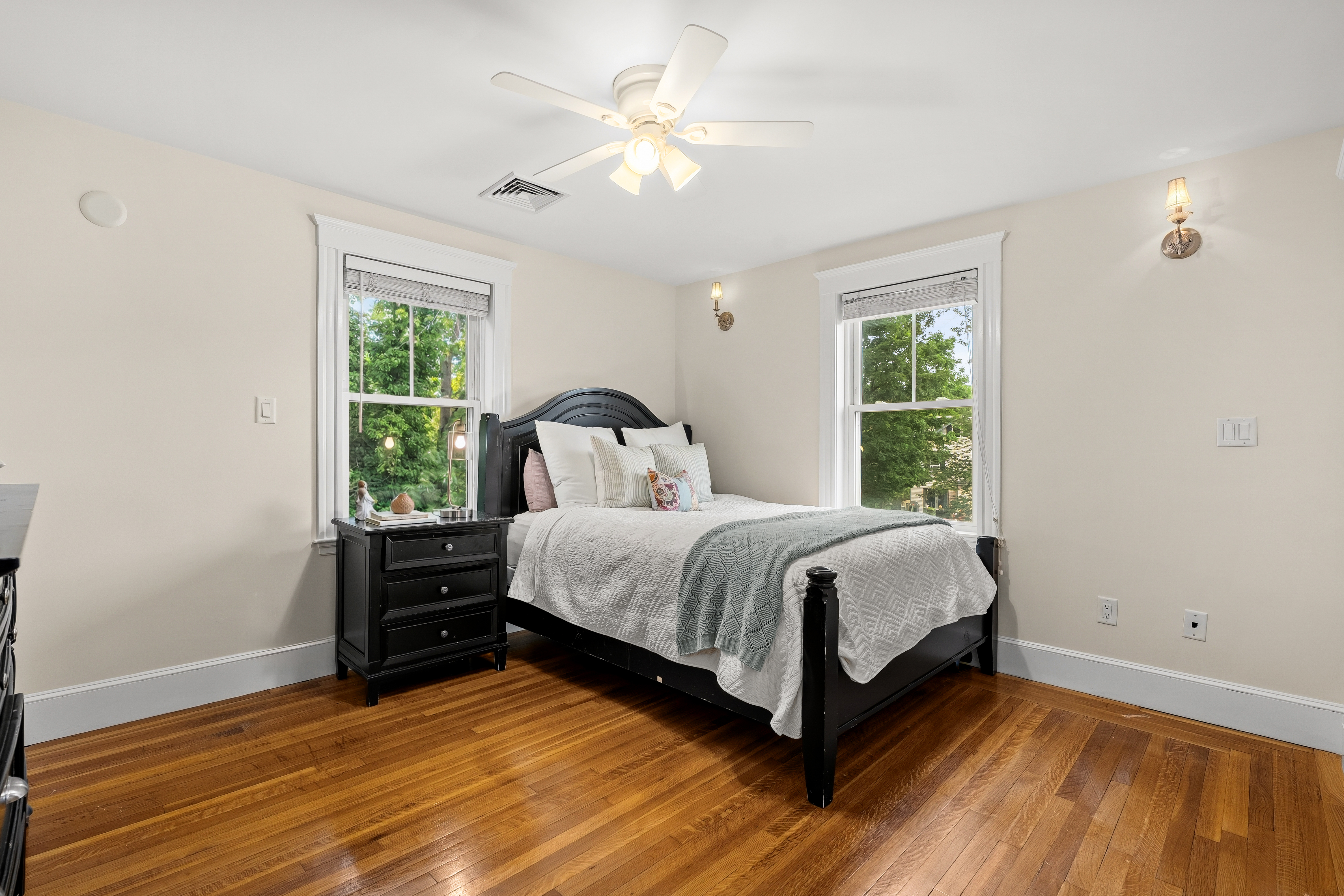  158 Lowell Street, Arlington, MA, 02474 - 物件實景