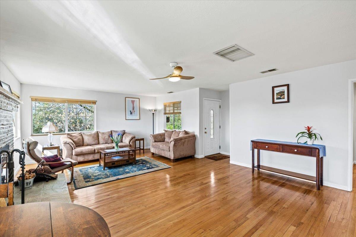 Placerville, California, 95667, United States, 4 Bedrooms Bedrooms, ,3 BathroomsBathrooms,Residential,For Sale,2012276