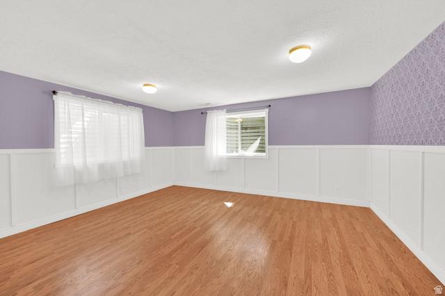 Syracuse, Utah, 84075, United States, 4 Bedrooms Bedrooms, ,3 BathroomsBathrooms,Residential,For Sale,2048883