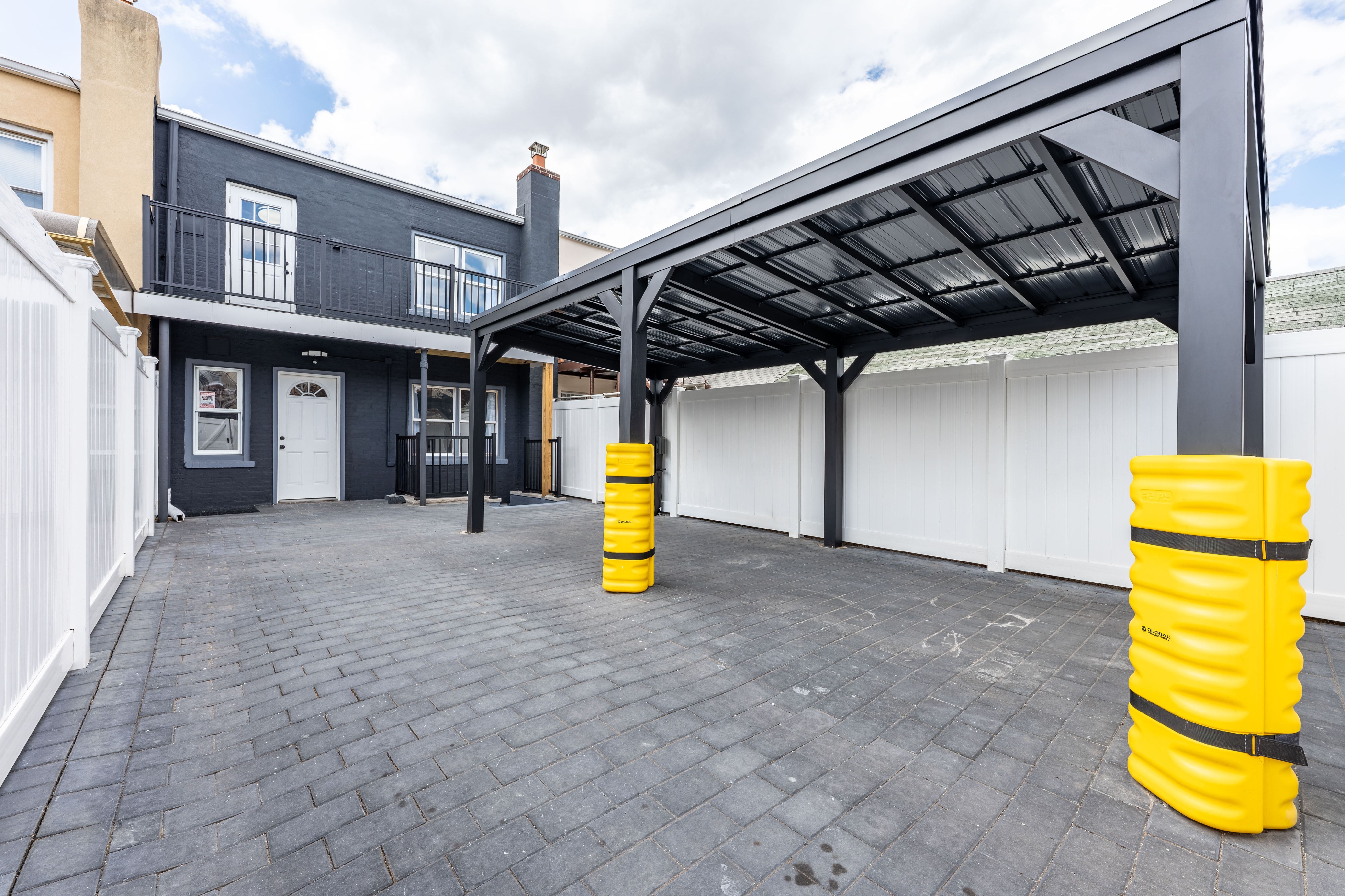  22-19 28th Street, Astoria, NY, 11105 - 物件實景