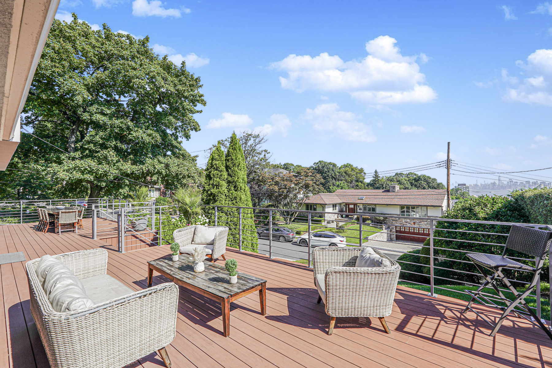 Staten Island, New York, 10304, United States, 4 Bedrooms Bedrooms, ,4 BathroomsBathrooms,Residential,For Sale,1949787