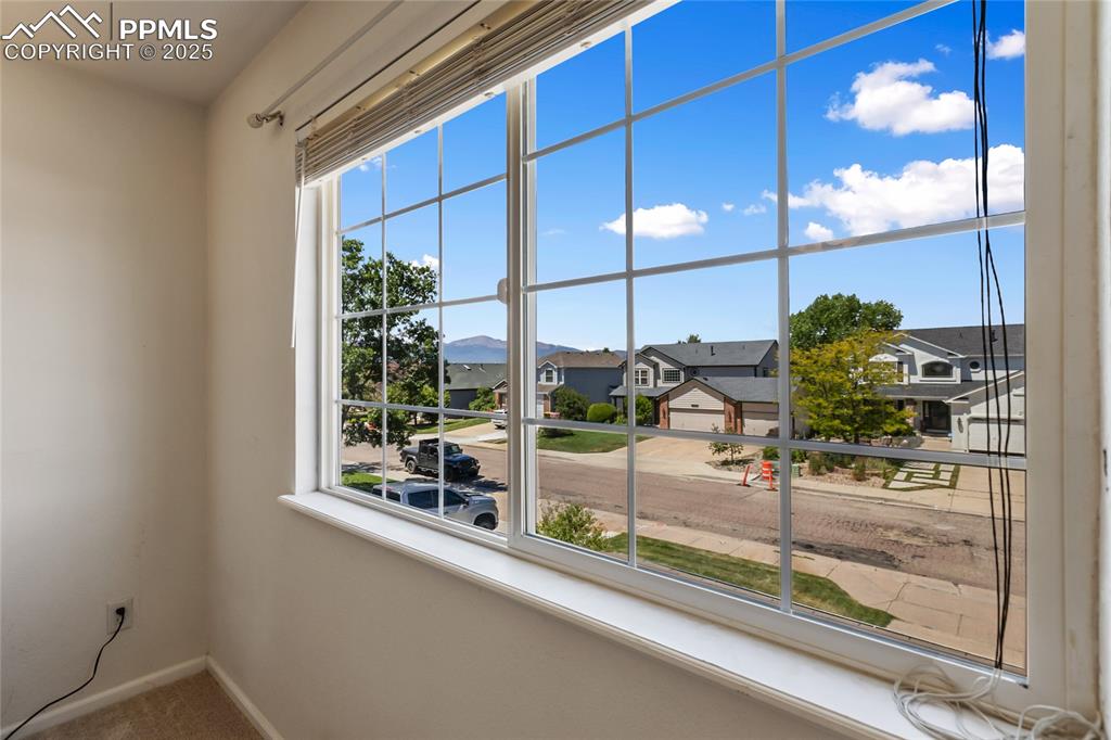 Colorado Springs, Colorado, 80920, United States, 5 Bedrooms Bedrooms, ,2 BathroomsBathrooms,Residential,For Sale,1920003