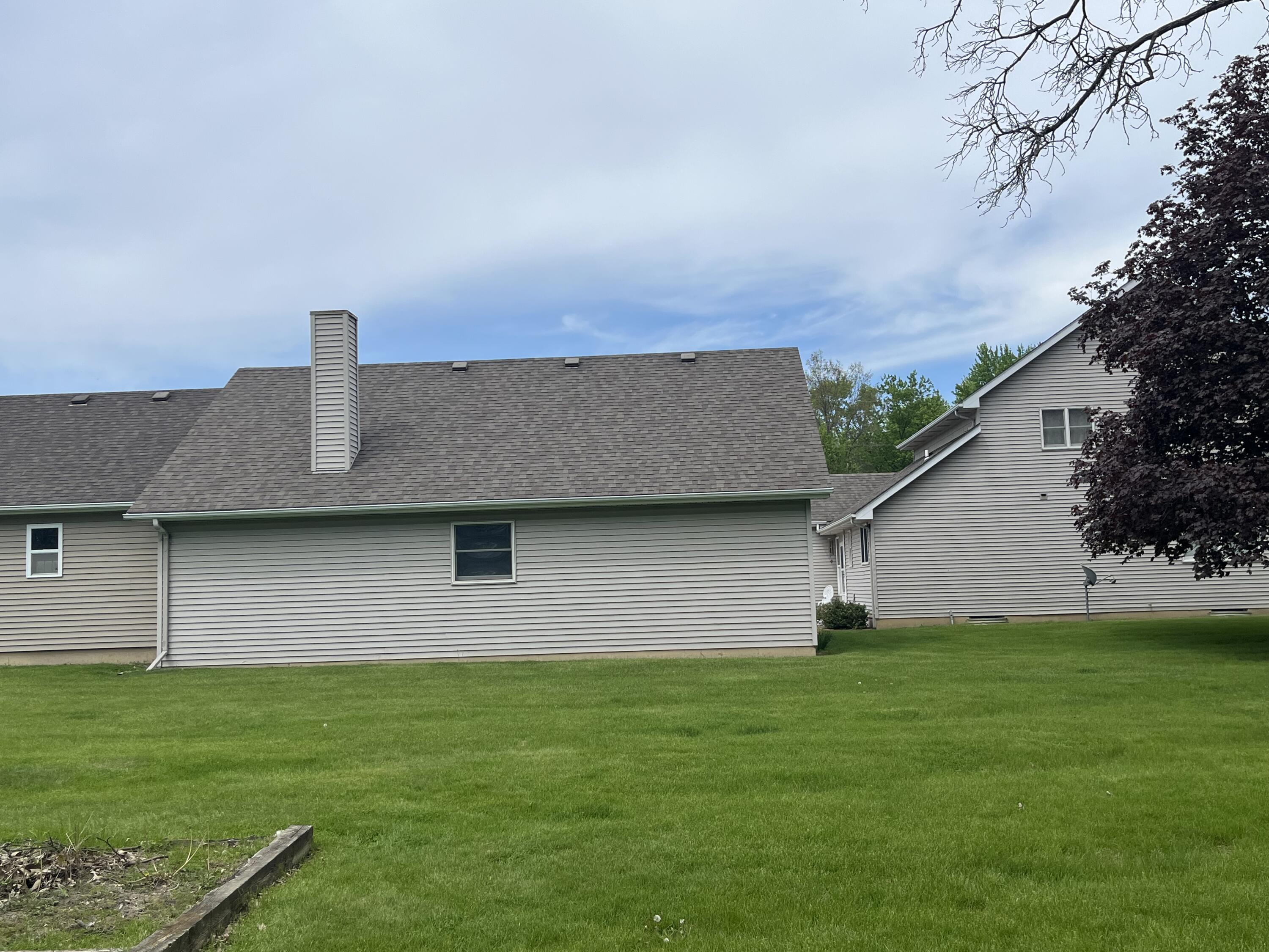 Crown Point, Indiana, 46307, United States, 3 Bedrooms Bedrooms, ,3 BathroomsBathrooms,Residential,For Sale,2040656