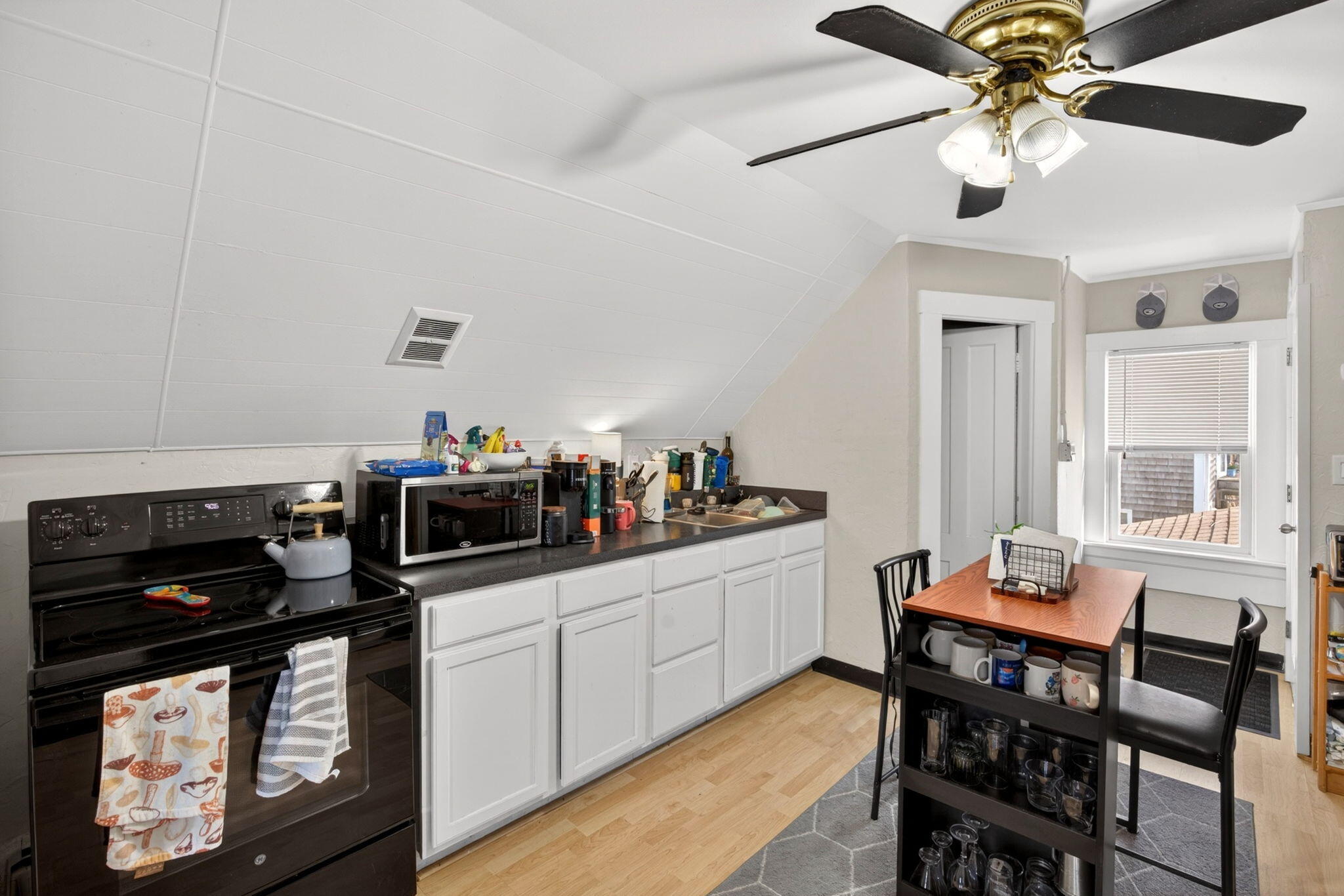  West End Multi-Family Opportunity - 物件實景