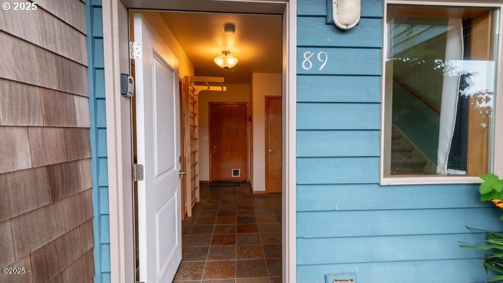 Depoe Bay, Oregon, 97341, United States, 3 Bedrooms Bedrooms, ,4 BathroomsBathrooms,Residential,For Sale,1939228