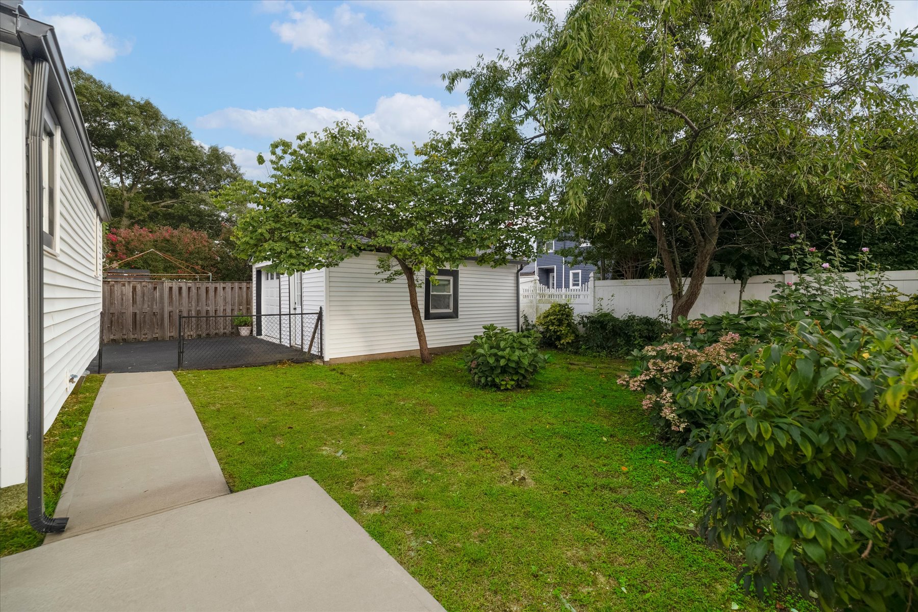  210 N Delaware Avenue, Massapequa, NY, 11758 - 物件實景