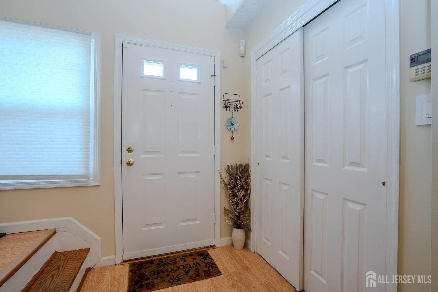 East Brunswick, New Jersey, 08816, United States, 3 Bedrooms Bedrooms, ,3 BathroomsBathrooms,Residential,For Sale,1938426