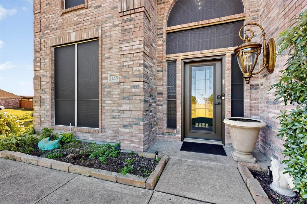 Talty, Texas, 75160, United States, 4 Bedrooms Bedrooms, ,3 BathroomsBathrooms,Residential,For Sale,1981914